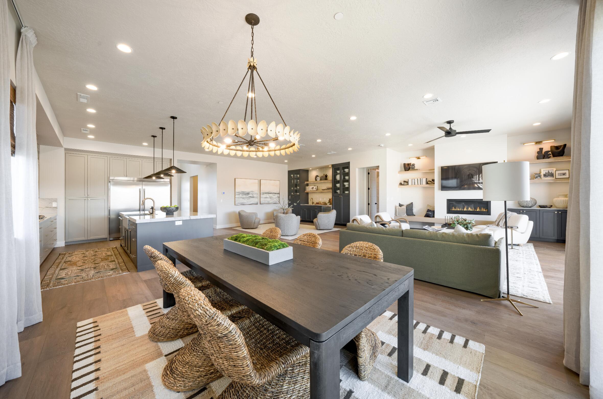 ISLAND AT CORAL CANYON - Residential