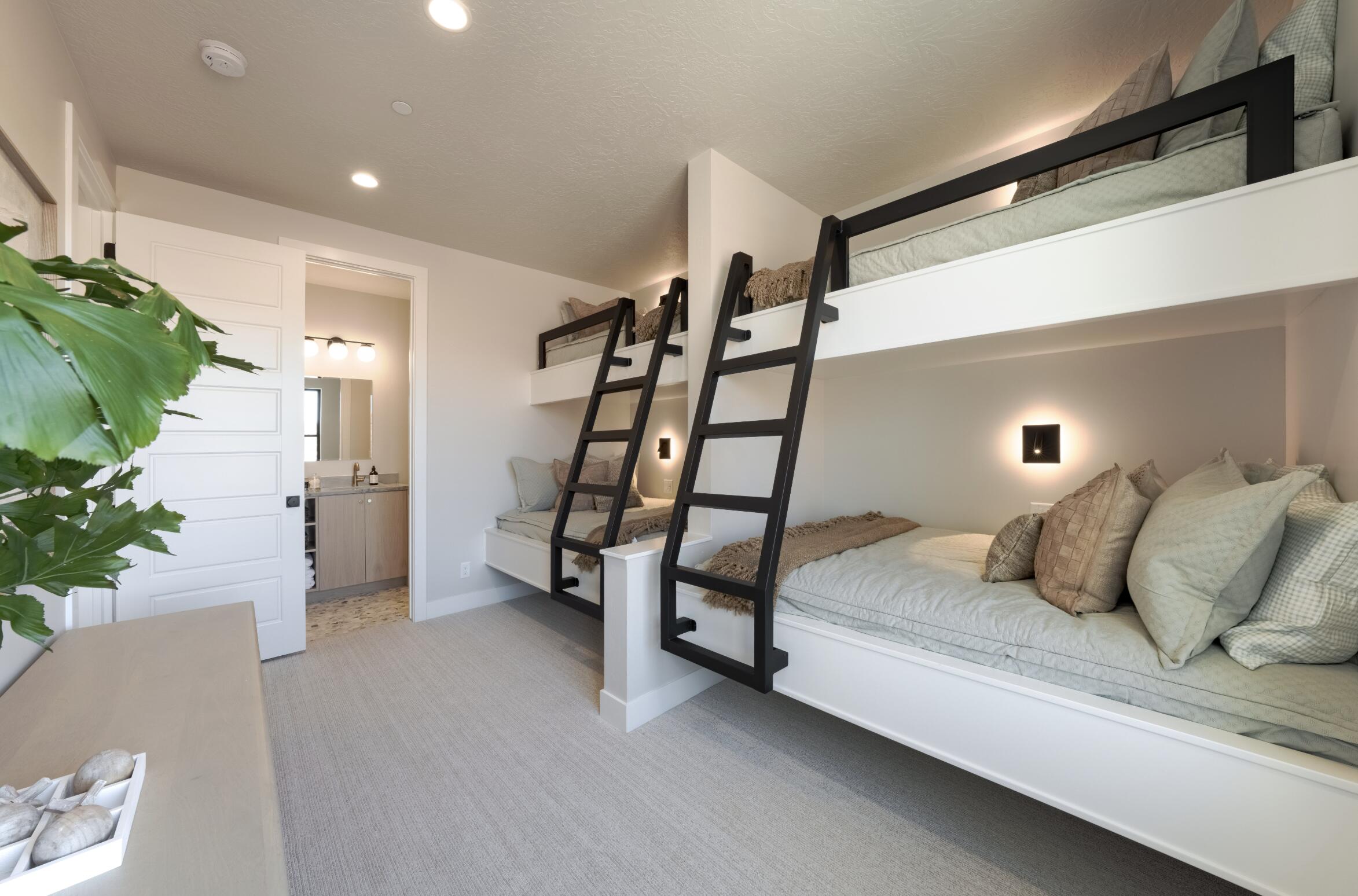 ISLAND AT CORAL CANYON - Residential