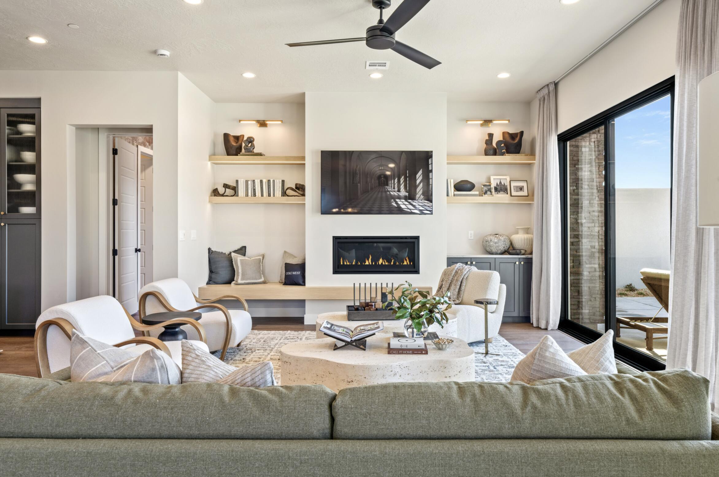 ISLAND AT CORAL CANYON - Residential
