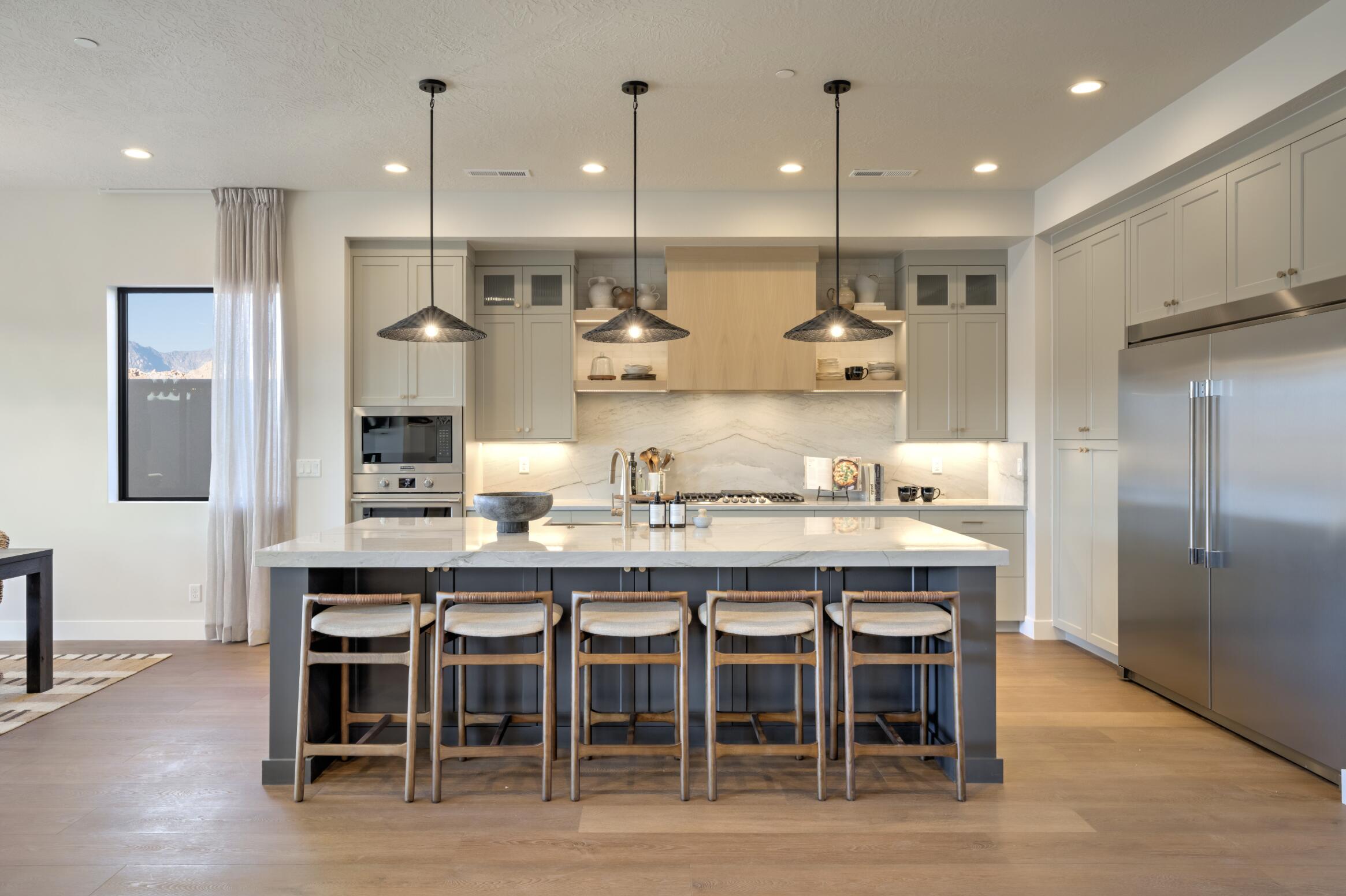 ISLAND AT CORAL CANYON - Residential