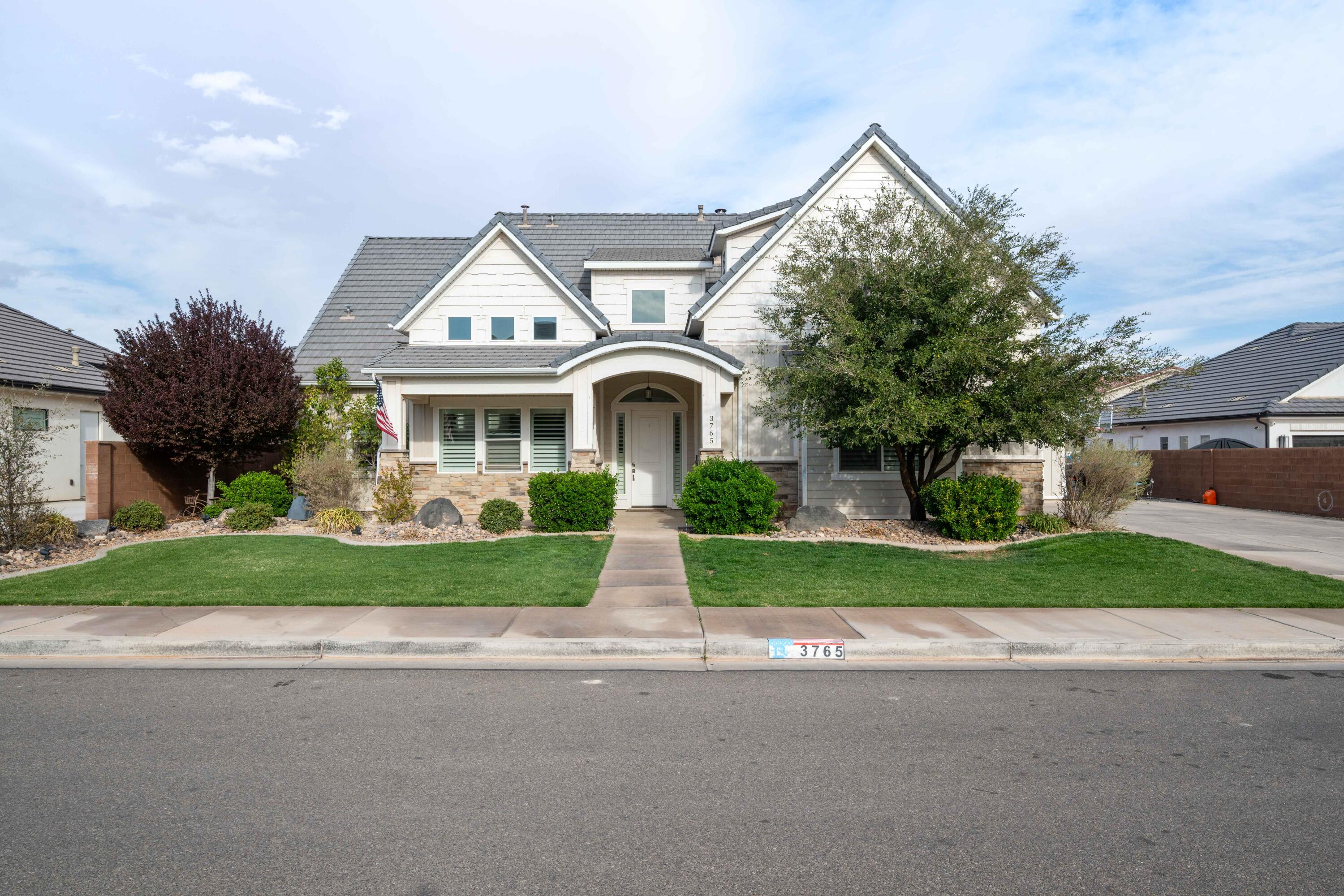 HYDE-BERRY PARK - Residential