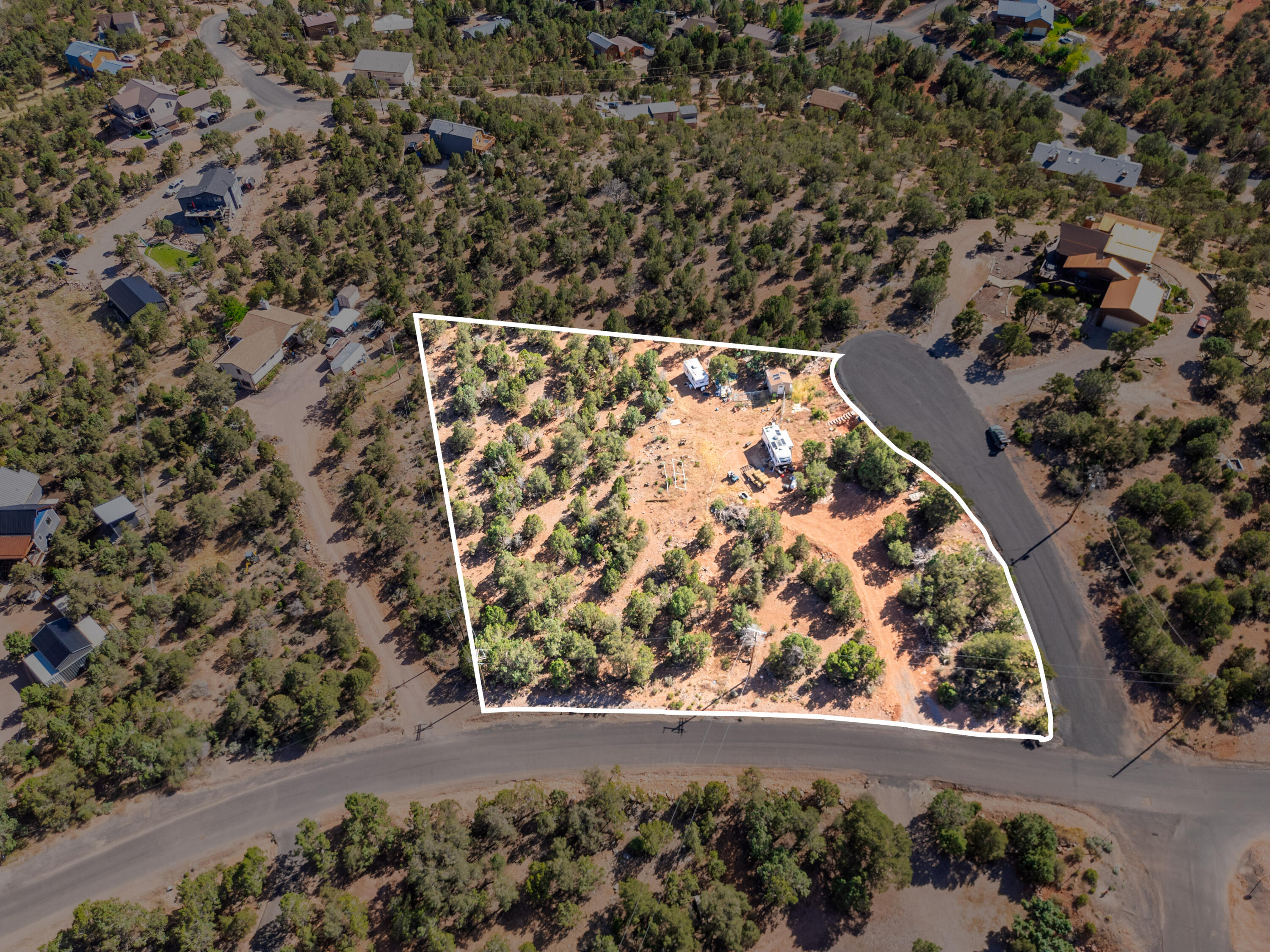 DIXIE DEER ESTATES - Land