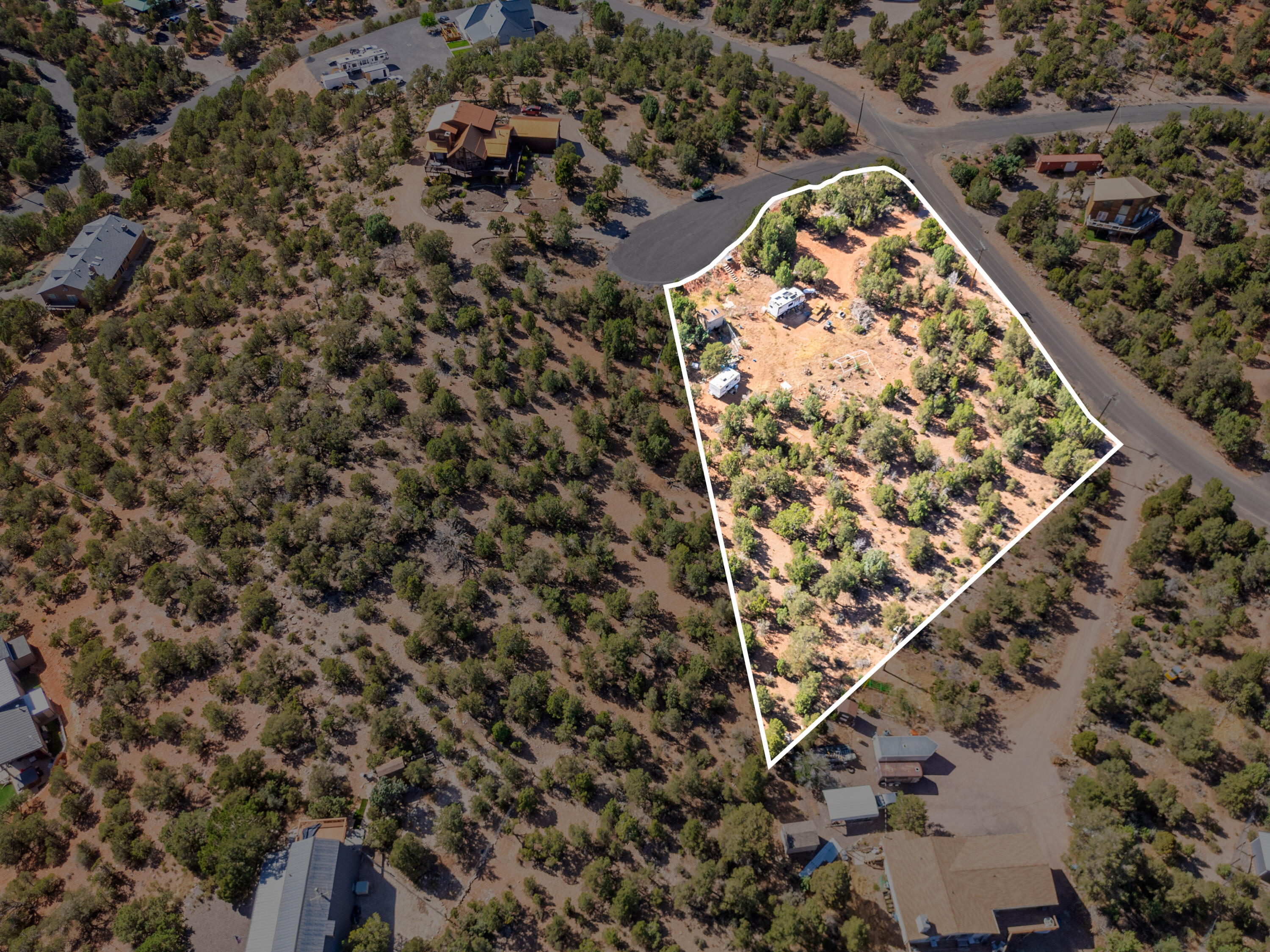 DIXIE DEER ESTATES - Land
