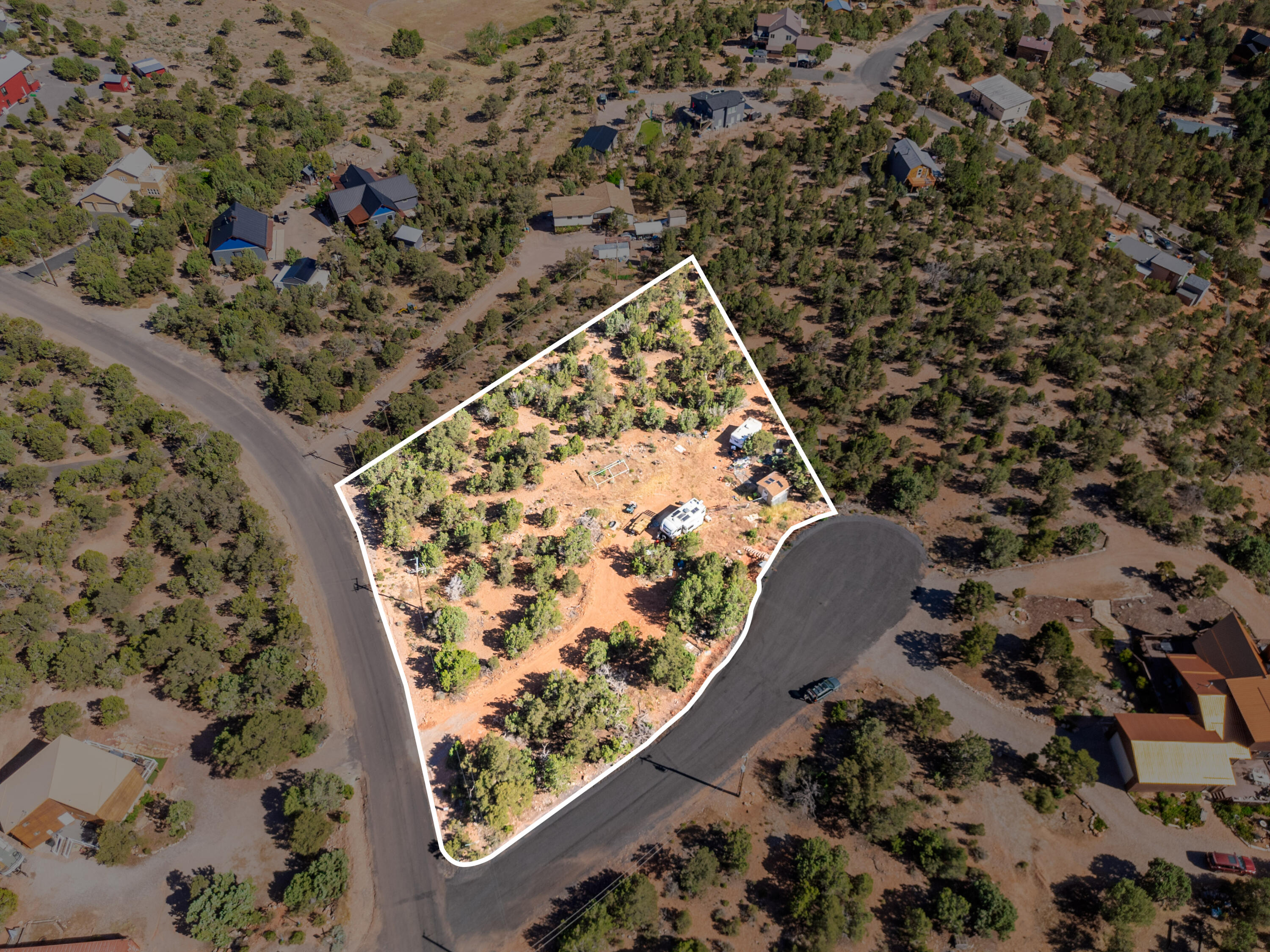 DIXIE DEER ESTATES - Land