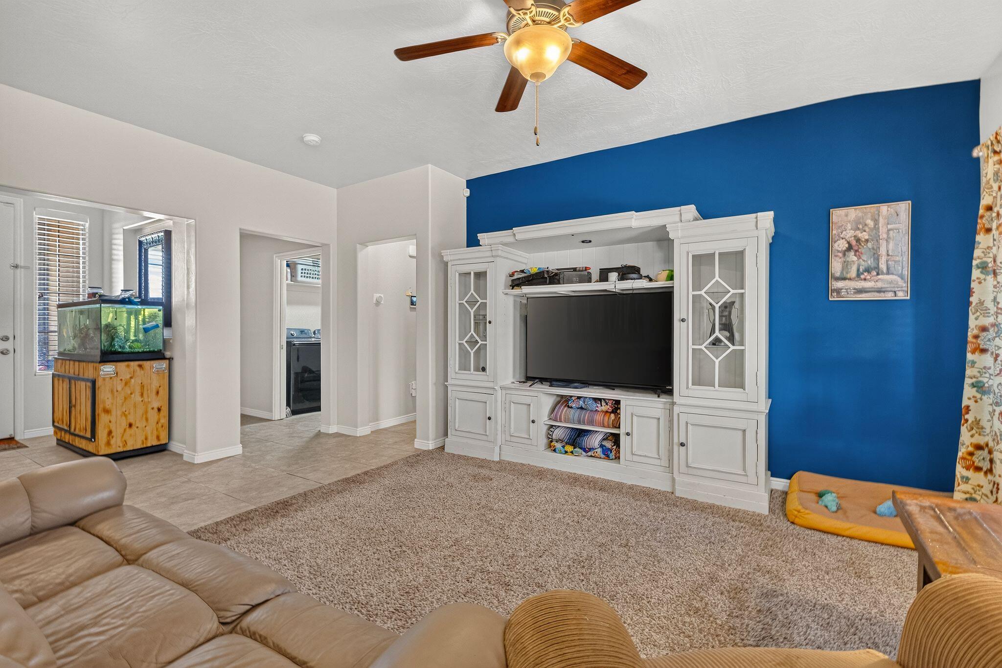 PEREGRINE POINTE - Residential