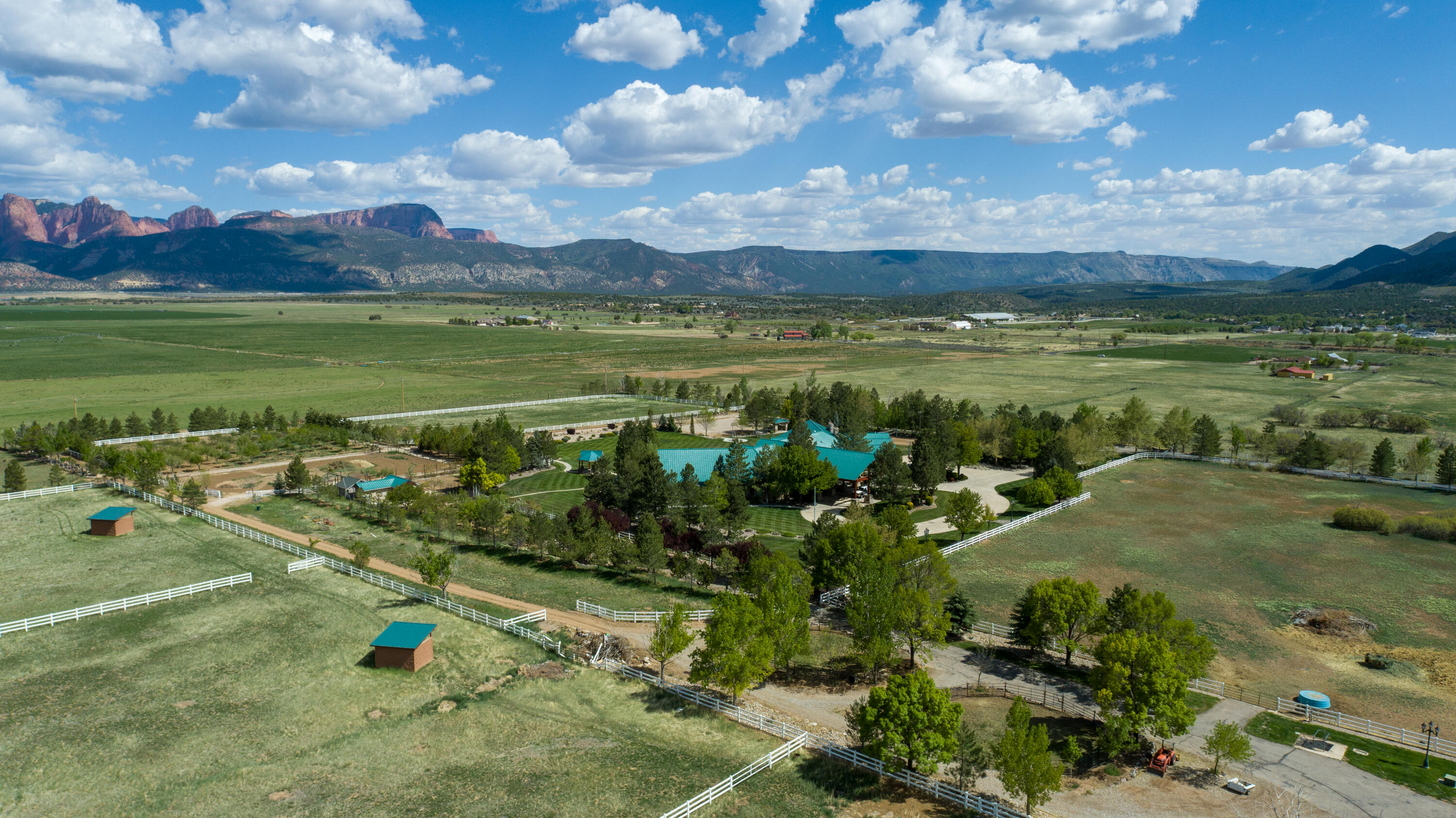 NEW HARMONY TOWNSITE - Residential