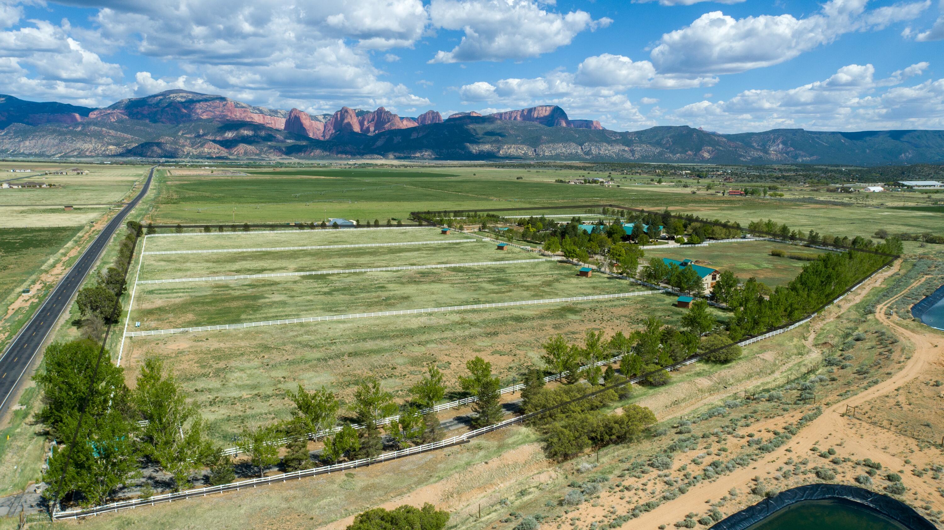 NEW HARMONY TOWNSITE - Residential