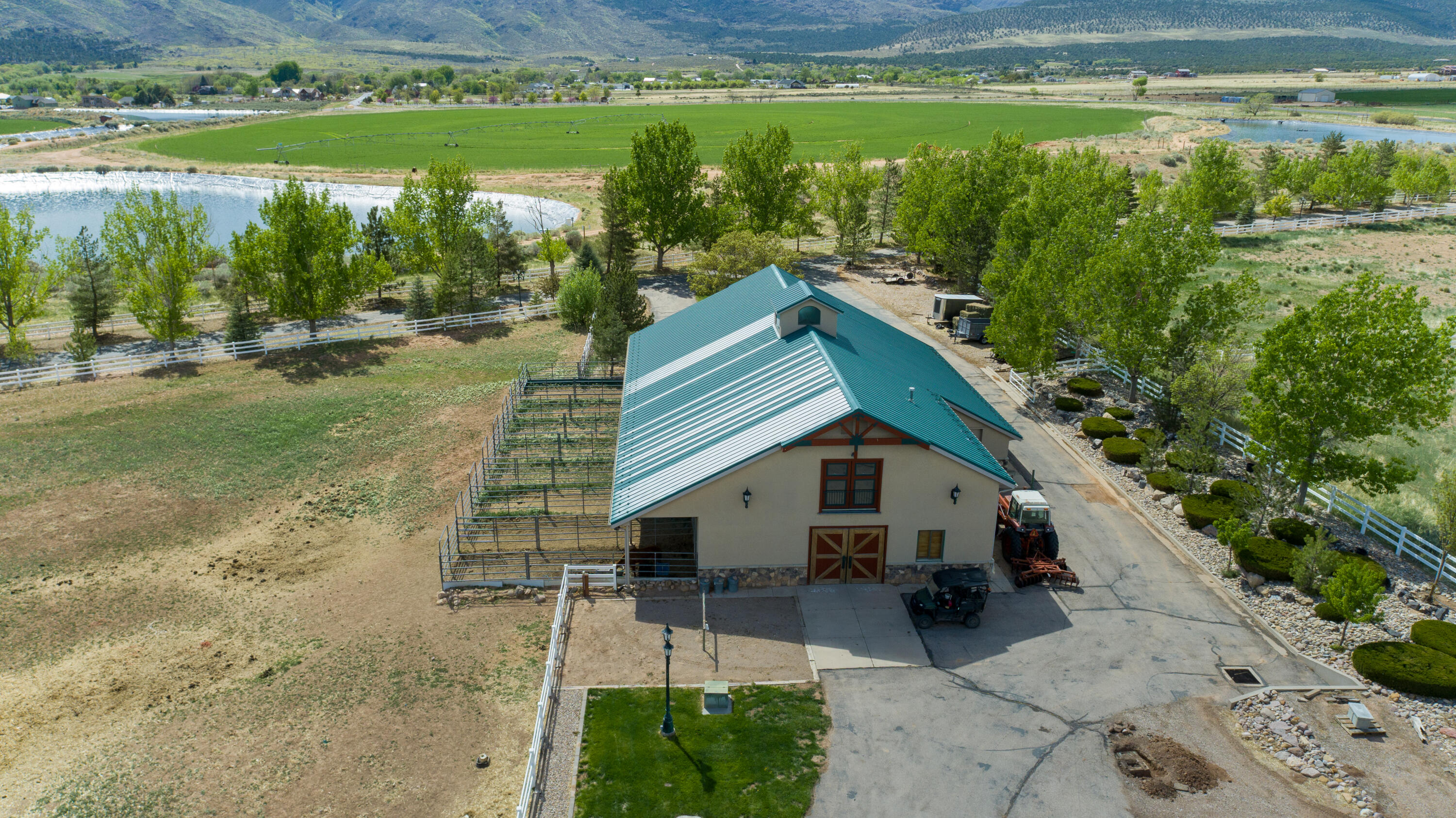 NEW HARMONY TOWNSITE - Residential