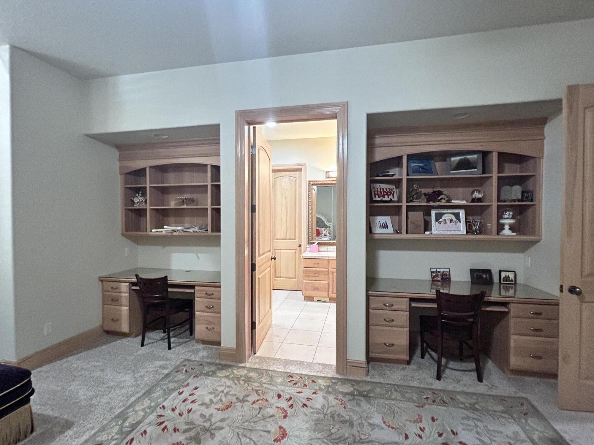 NEW HARMONY TOWNSITE - Residential