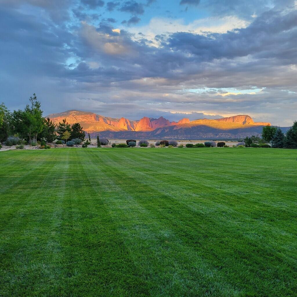 NEW HARMONY TOWNSITE - Residential