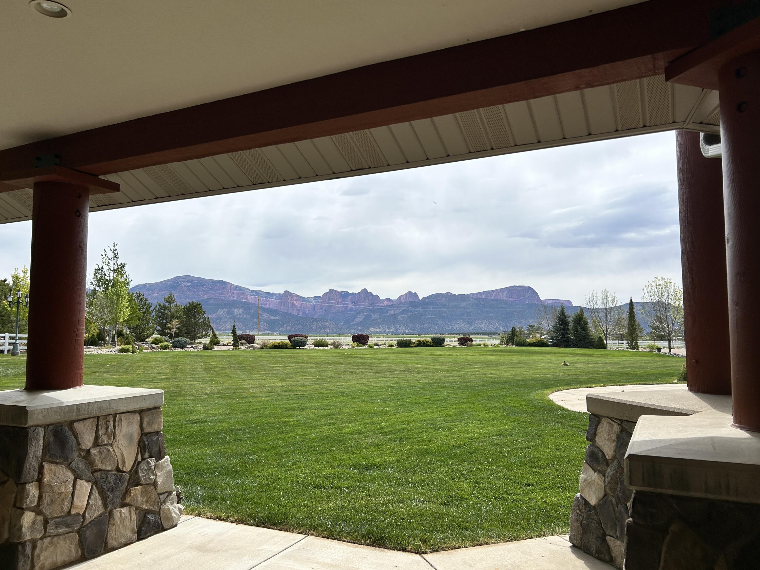 NEW HARMONY TOWNSITE - Residential