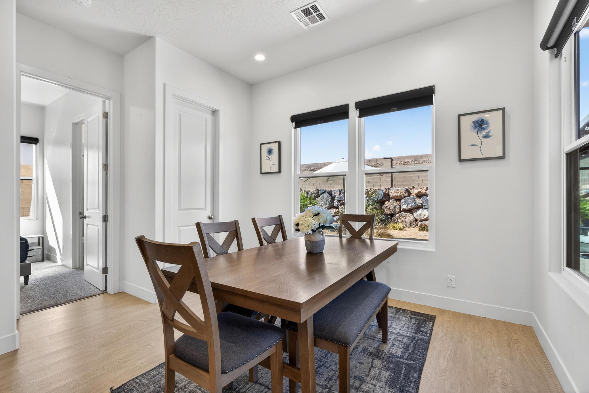 VIEWS AT CORAL CANYON - Residential