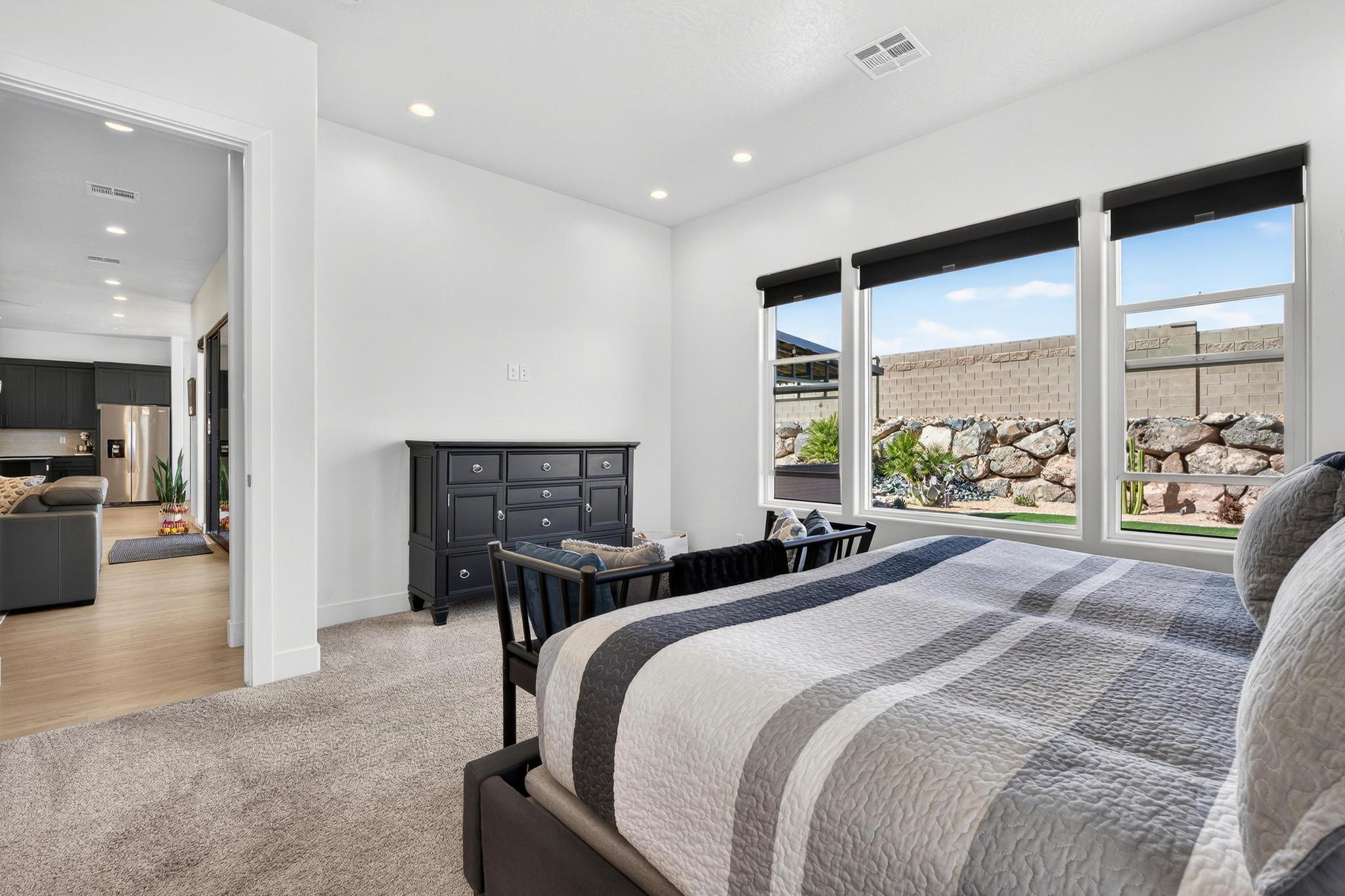 VIEWS AT CORAL CANYON - Residential