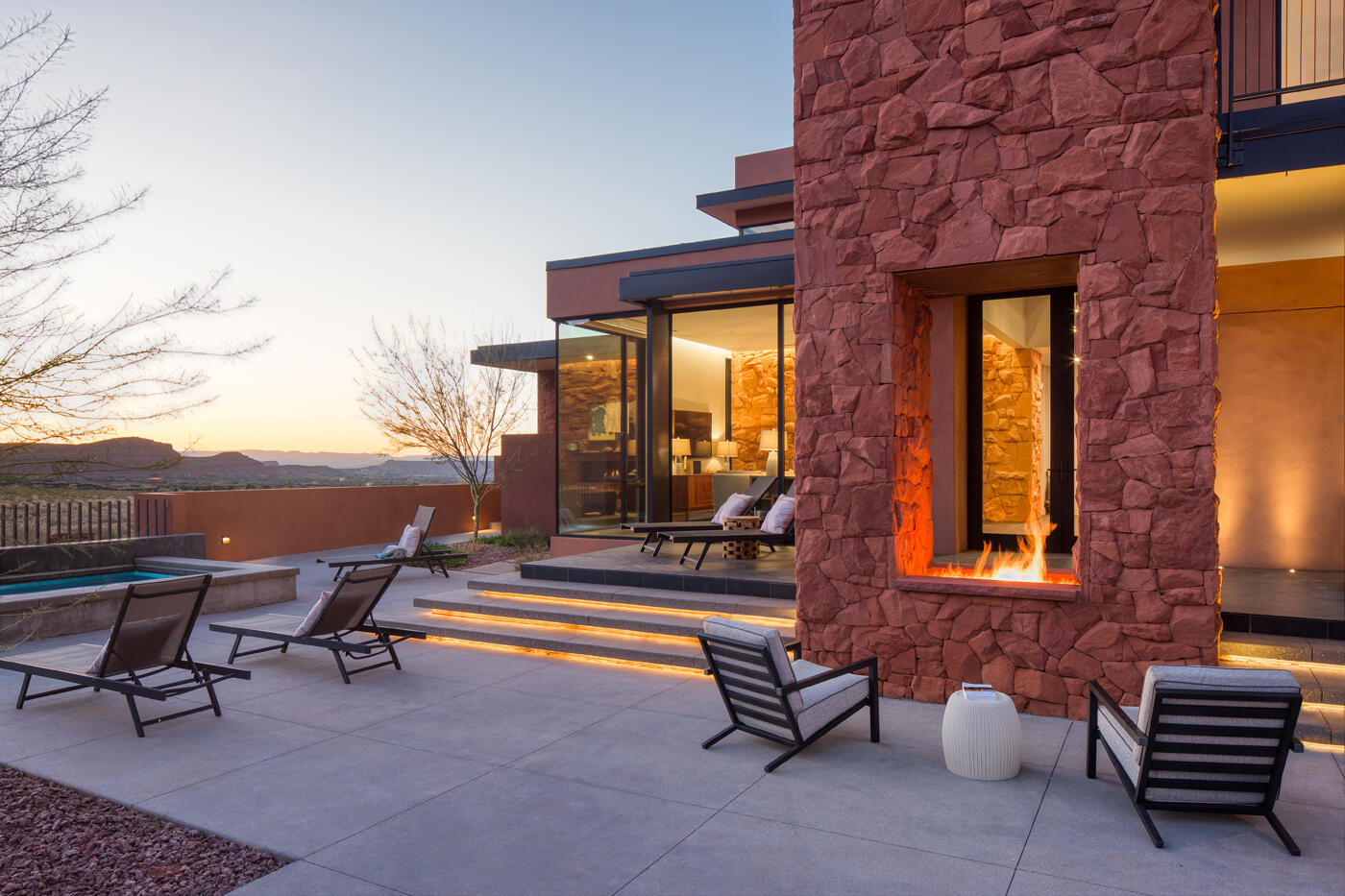 SENTIERRE PADRE CANYON - Residential