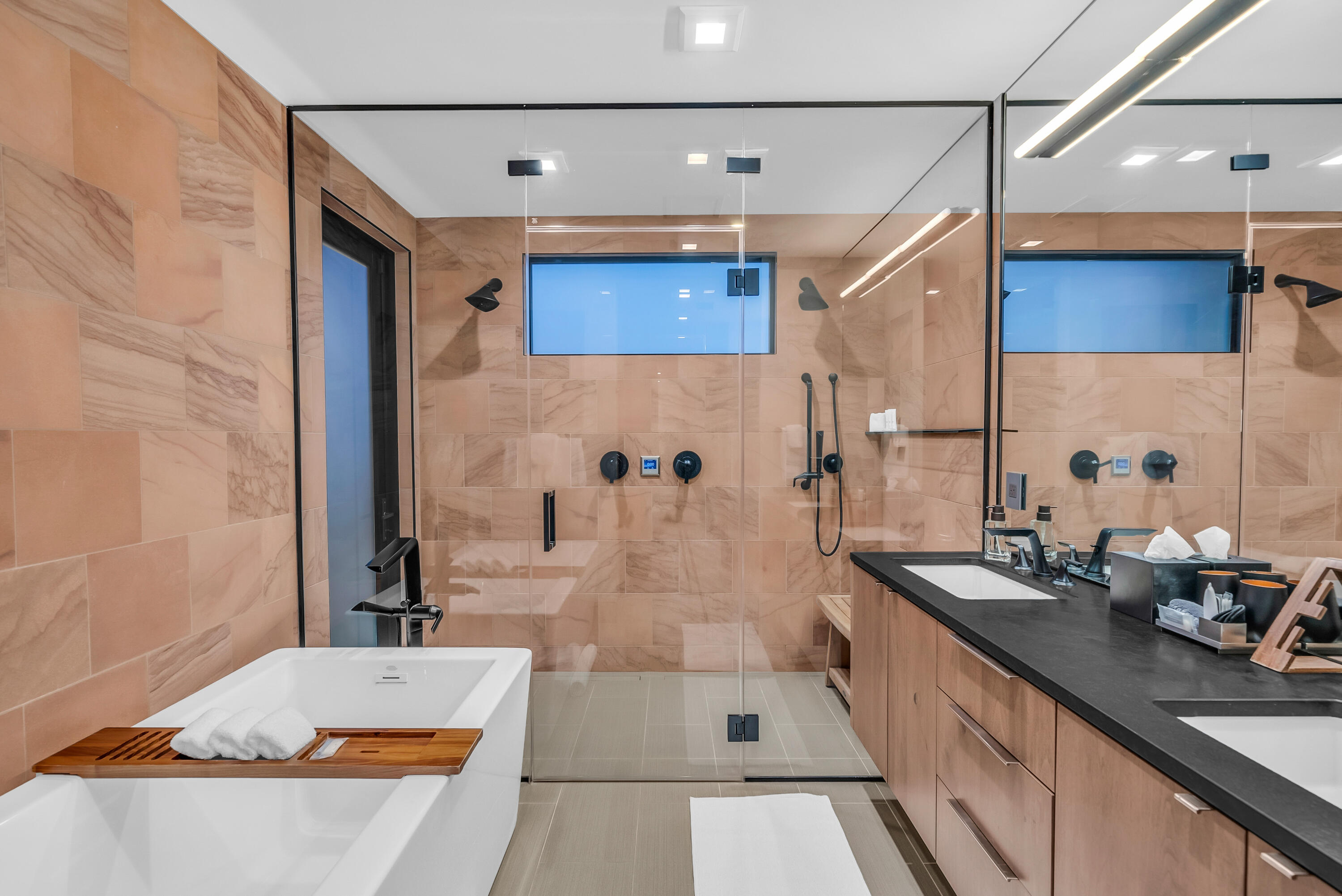 SENTIERRE PADRE CANYON - Residential