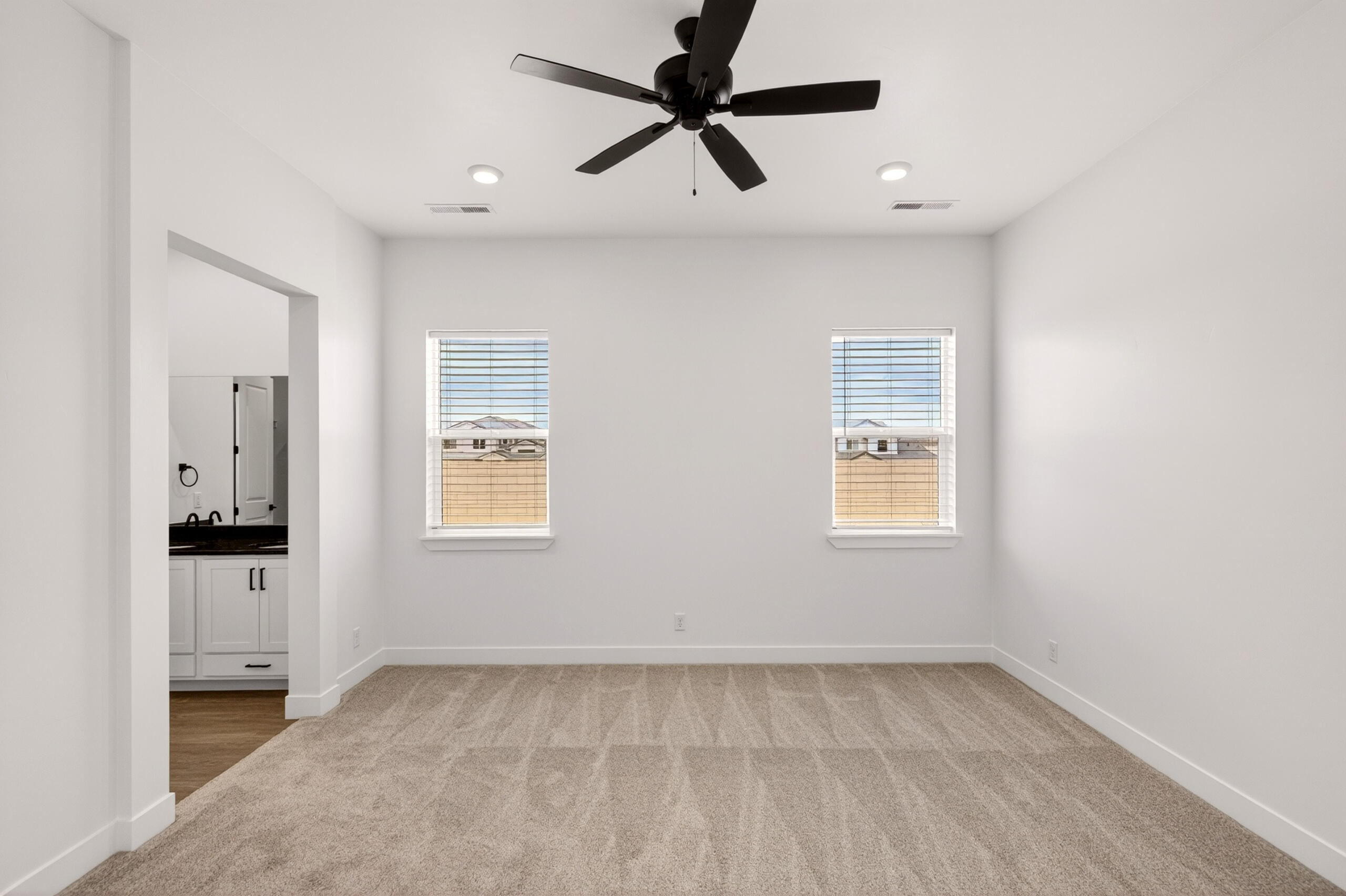 DESERT COLOR SAGE HAVEN - Residential