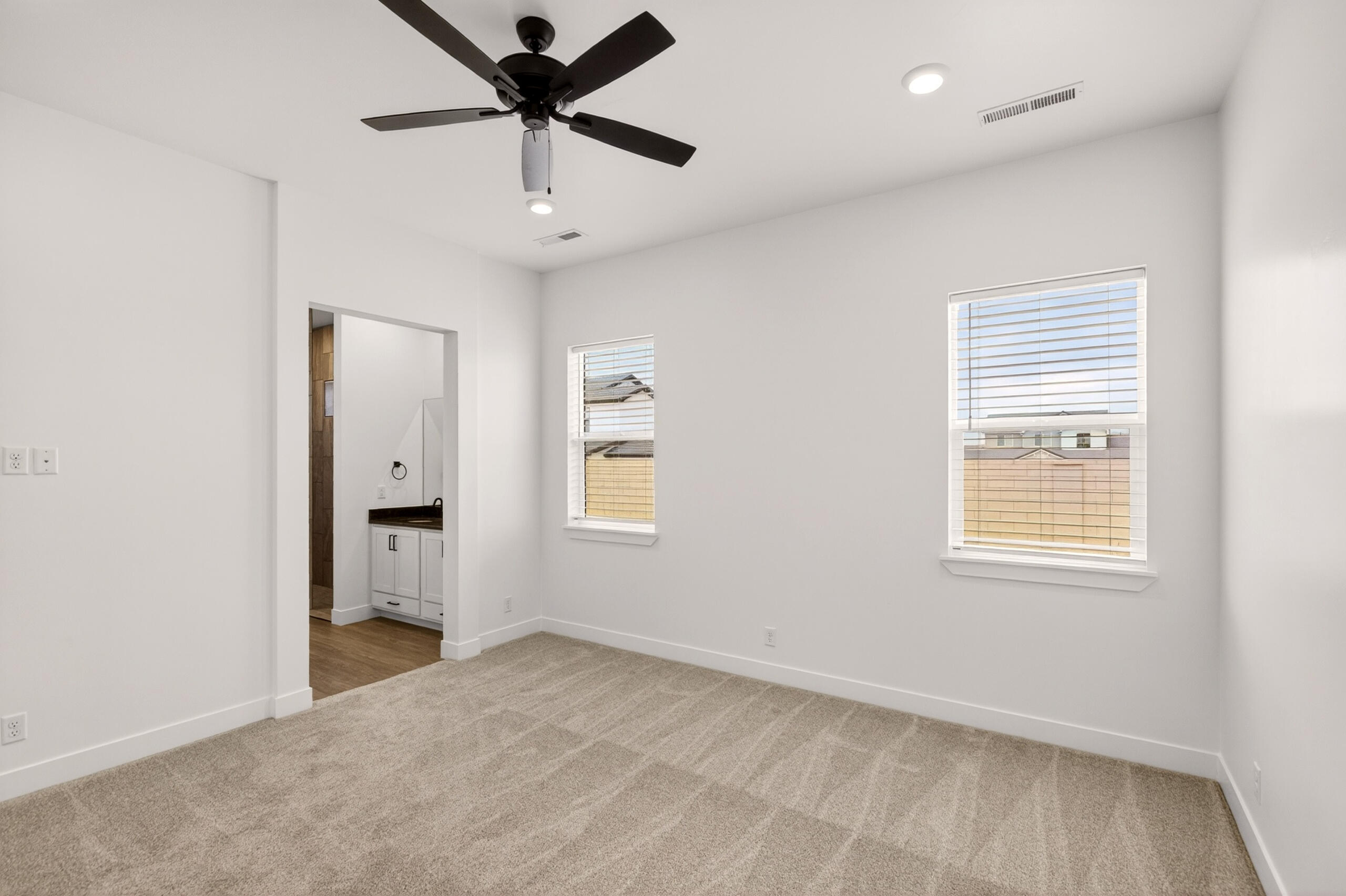 DESERT COLOR SAGE HAVEN - Residential