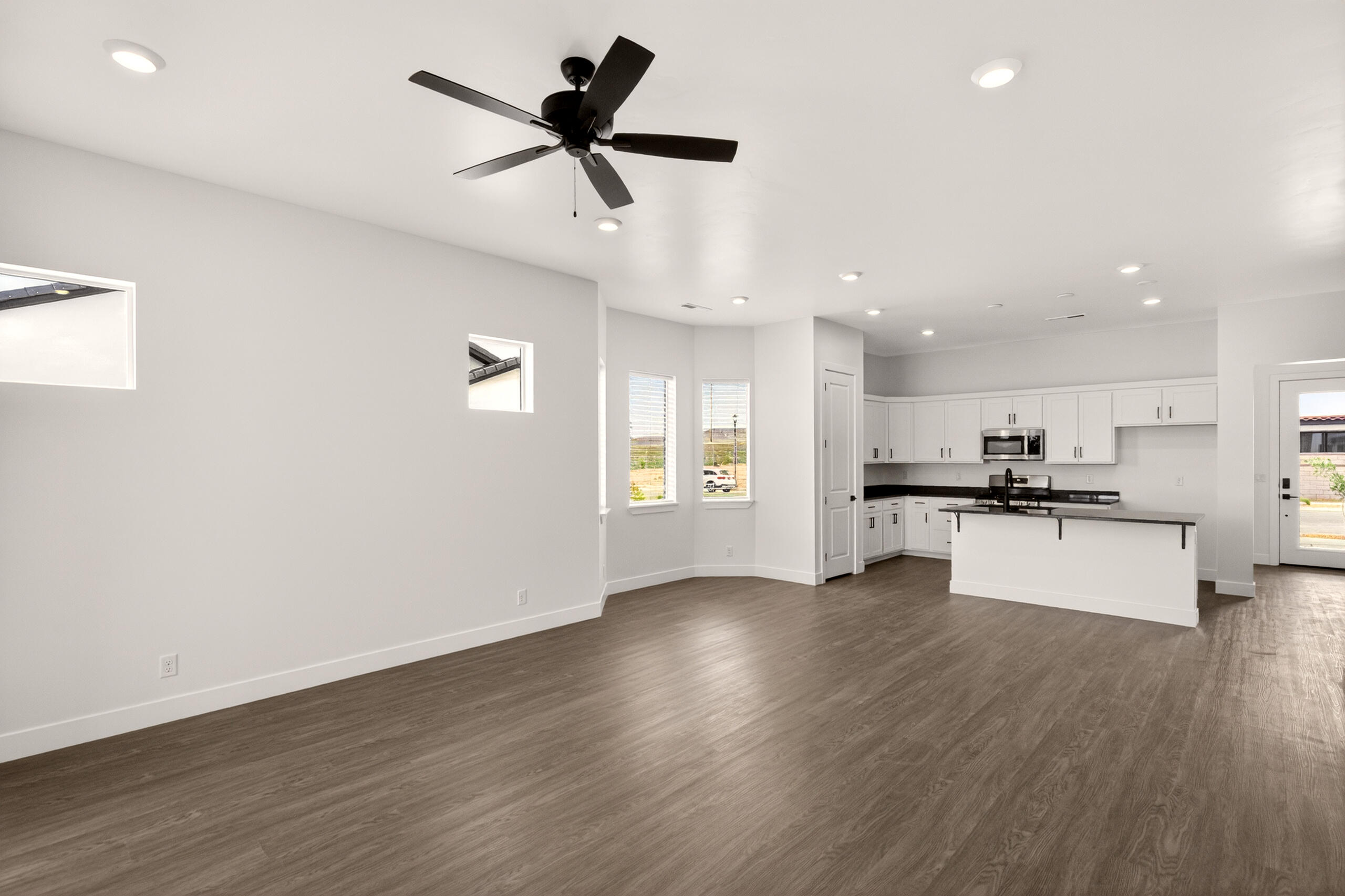 DESERT COLOR SAGE HAVEN - Residential