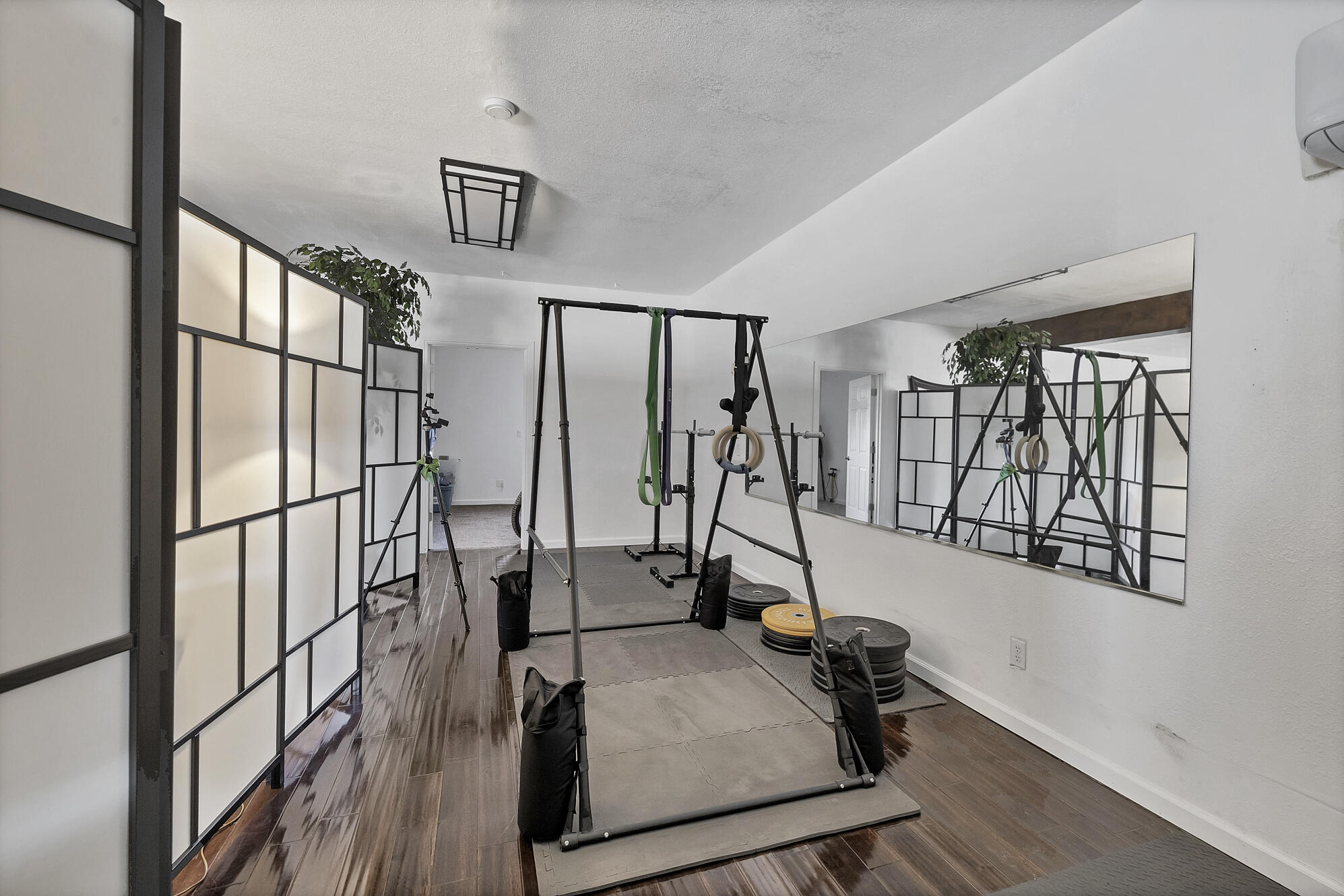 RIVER FRONT ESTATES - Residential