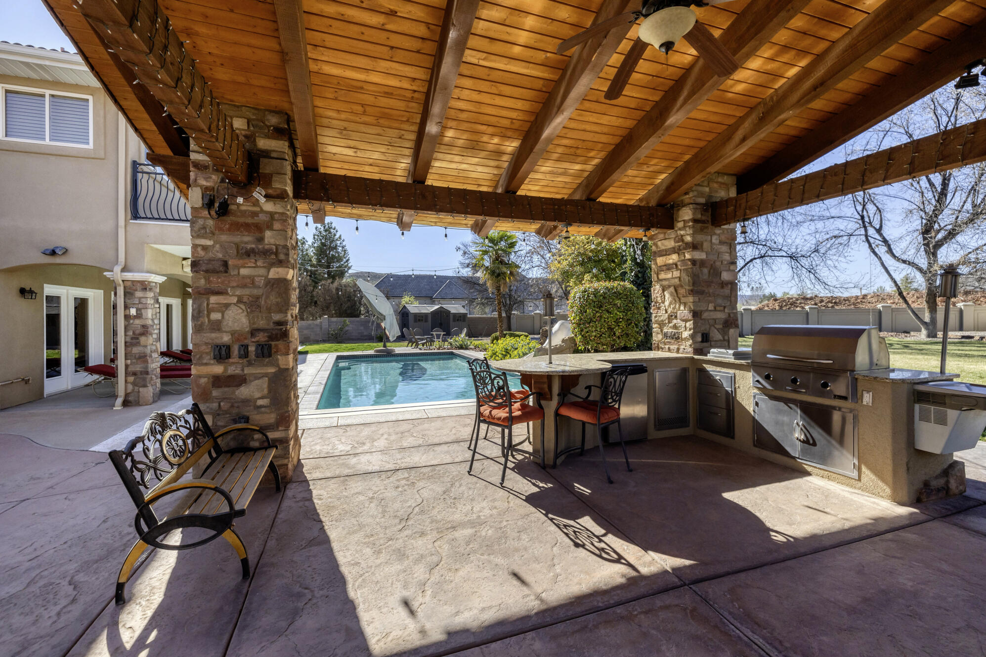 RIVER FRONT ESTATES - Residential