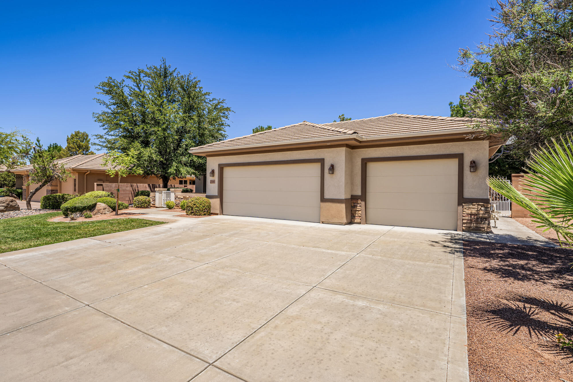 STONE GATE AT SEVEN HILLS - Residential