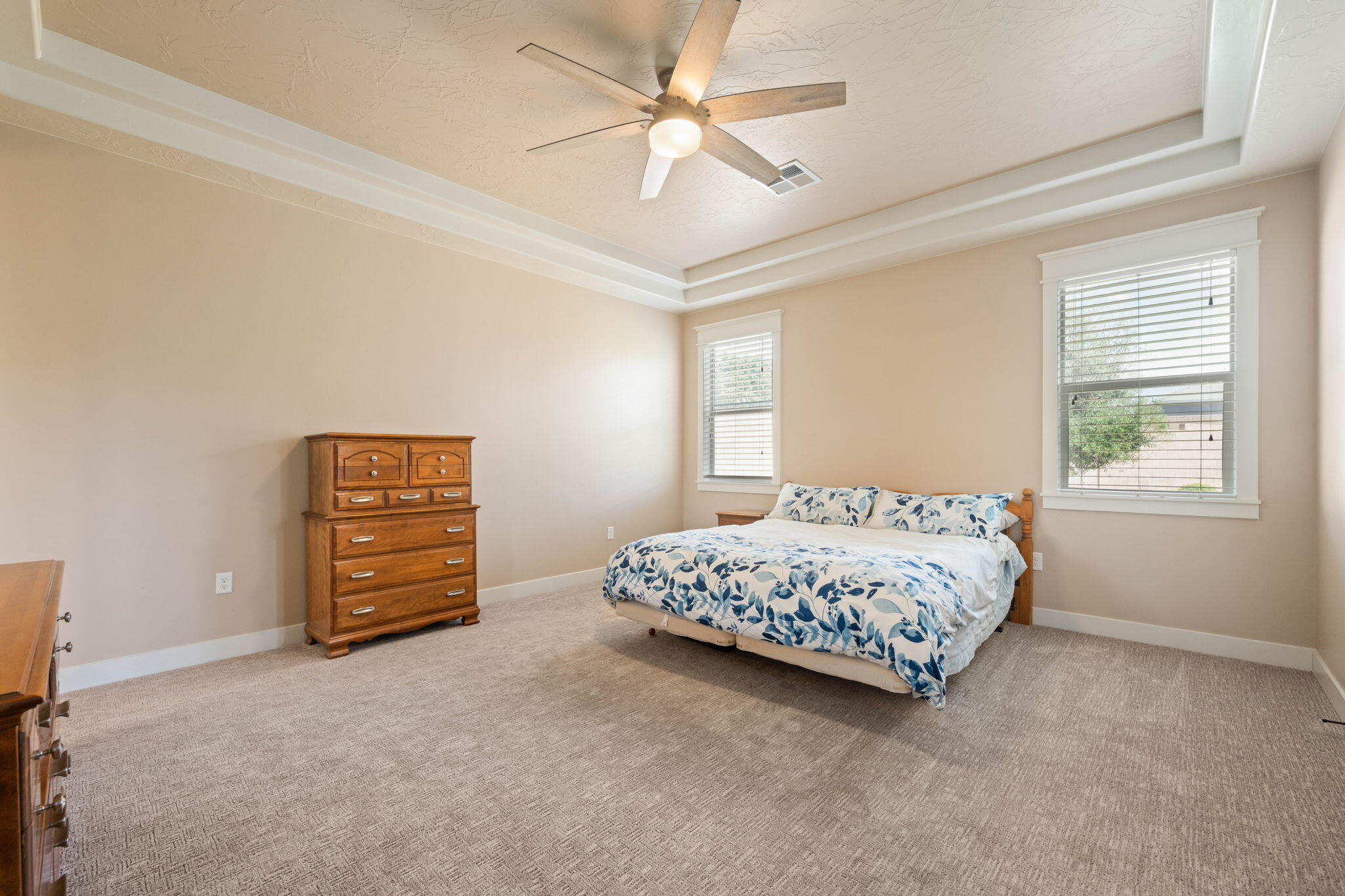 GENTRY LANE - Residential
