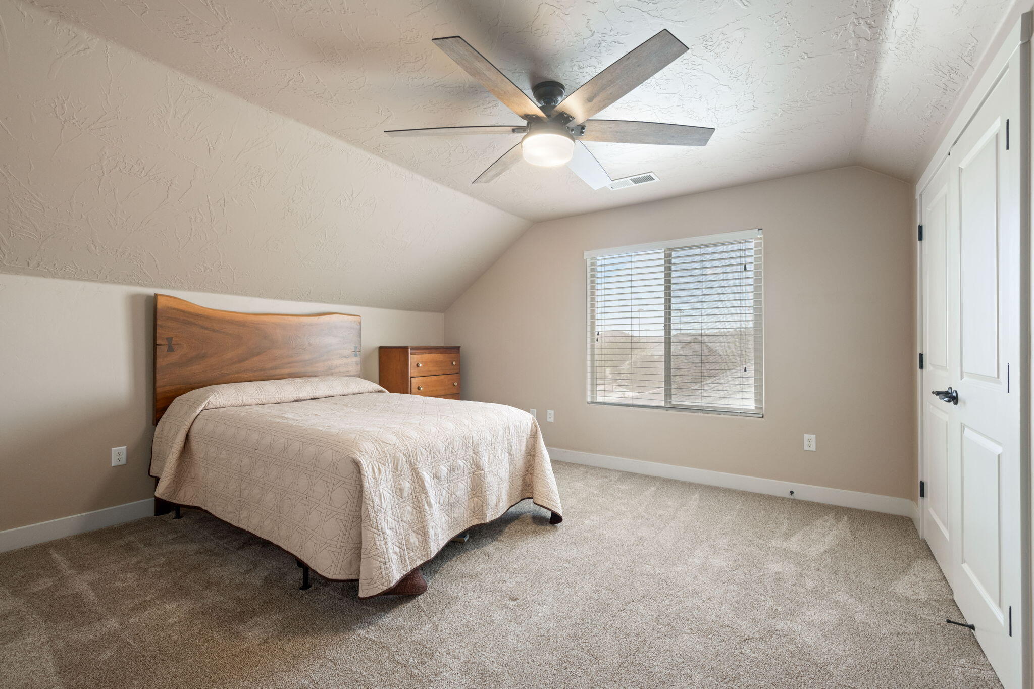 GENTRY LANE - Residential