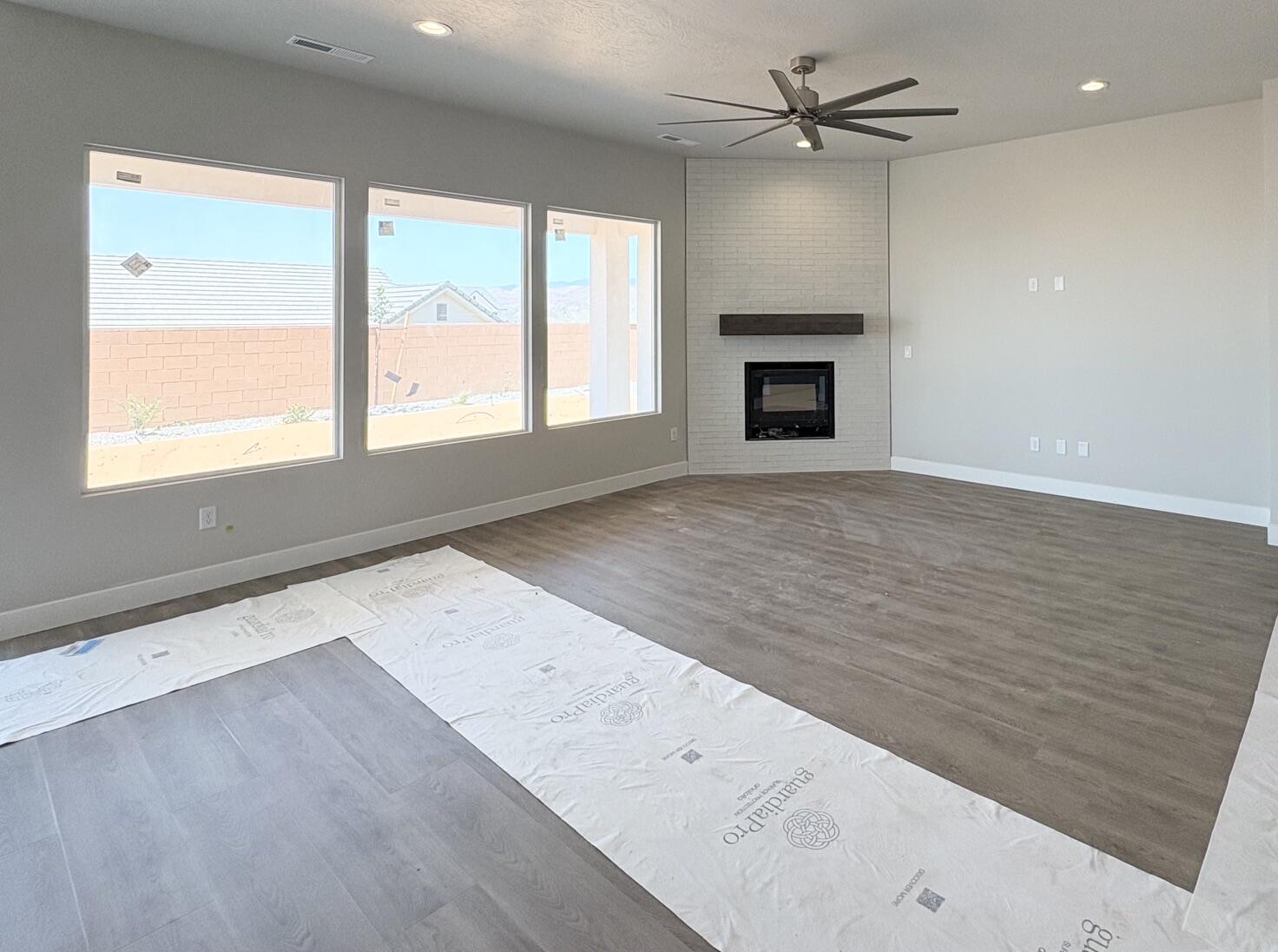 PARAISO - Residential