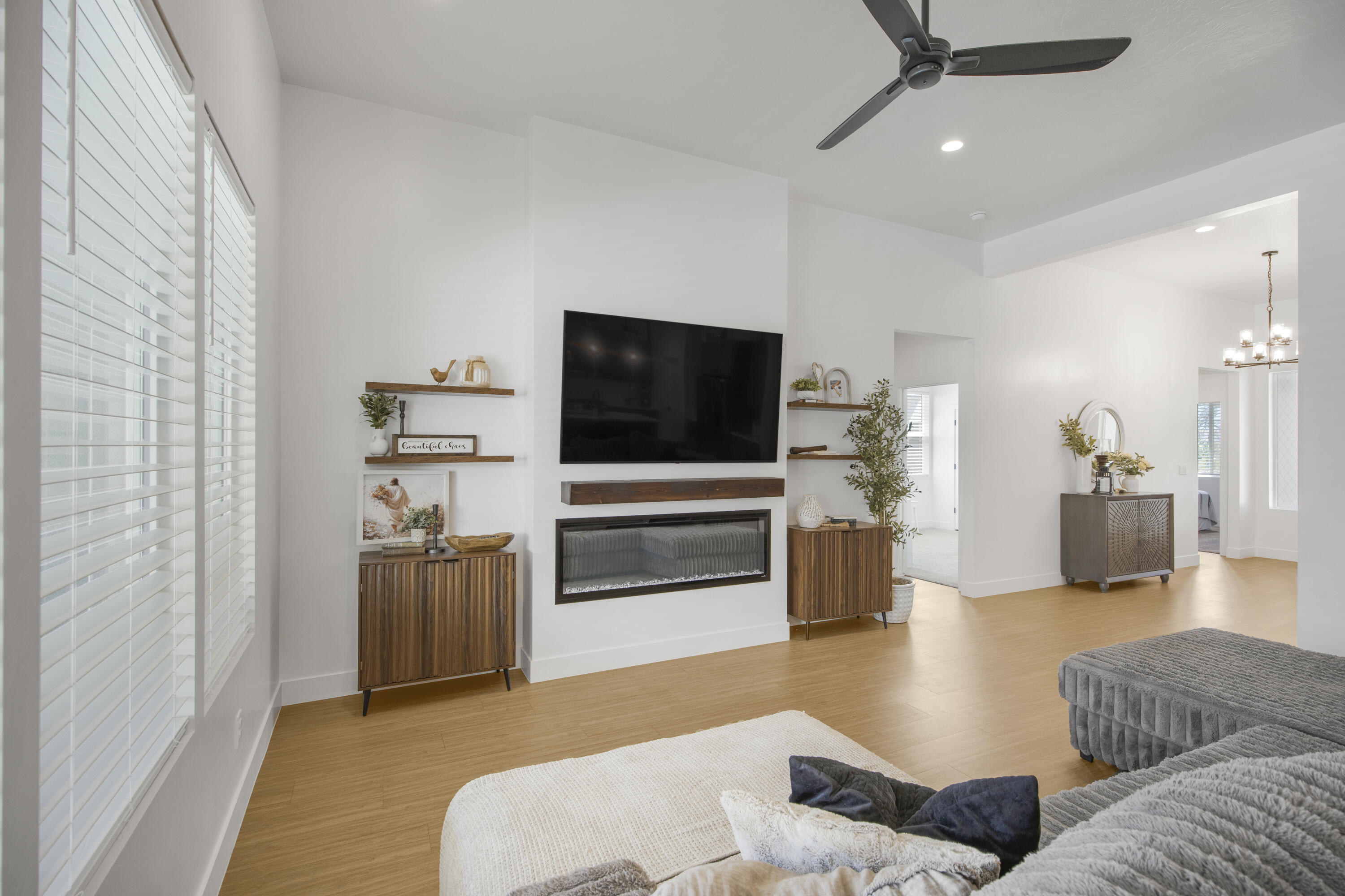 ESTATES AT BURKE SPRINGS - Residential