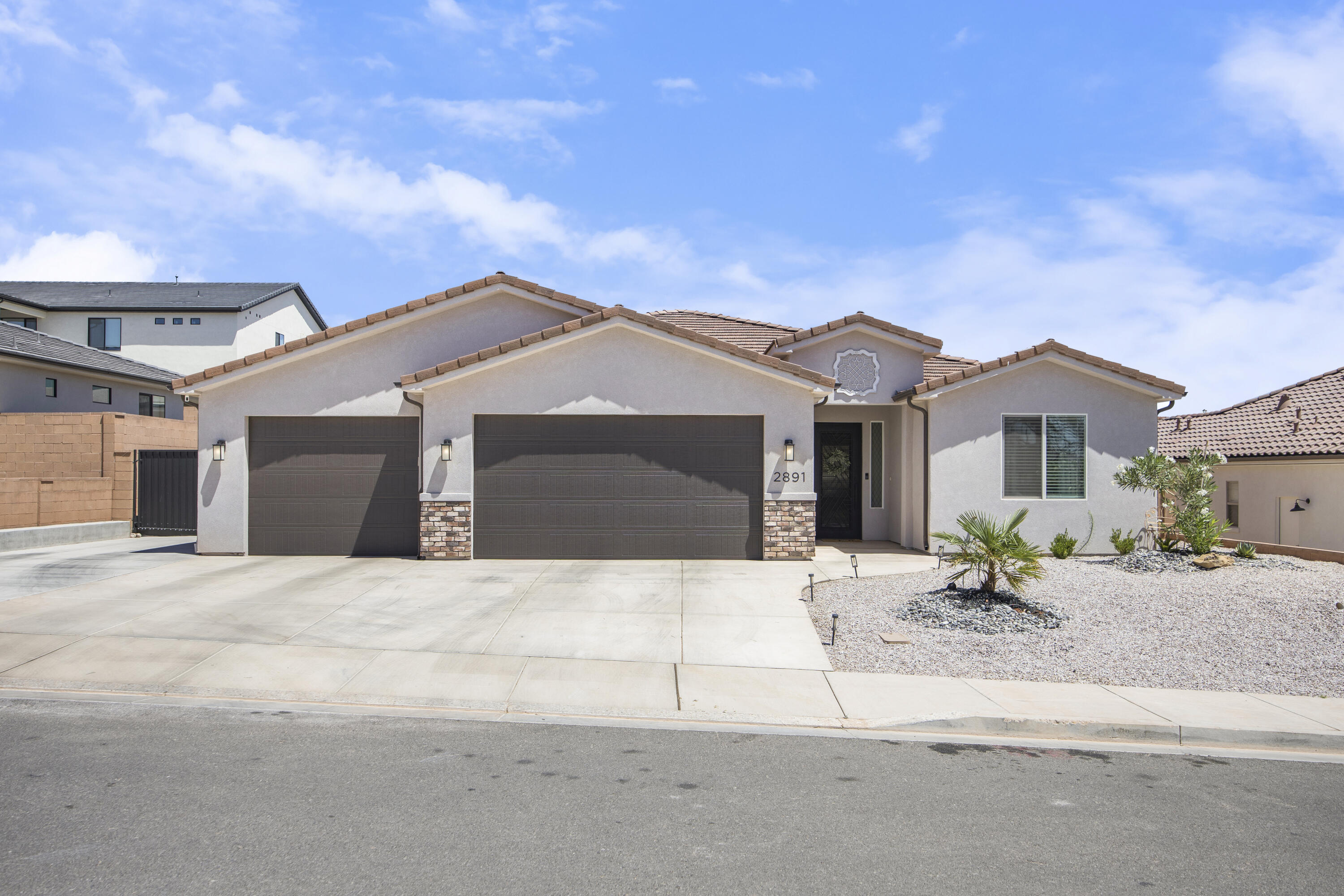 ESTATES AT BURKE SPRINGS - Residential