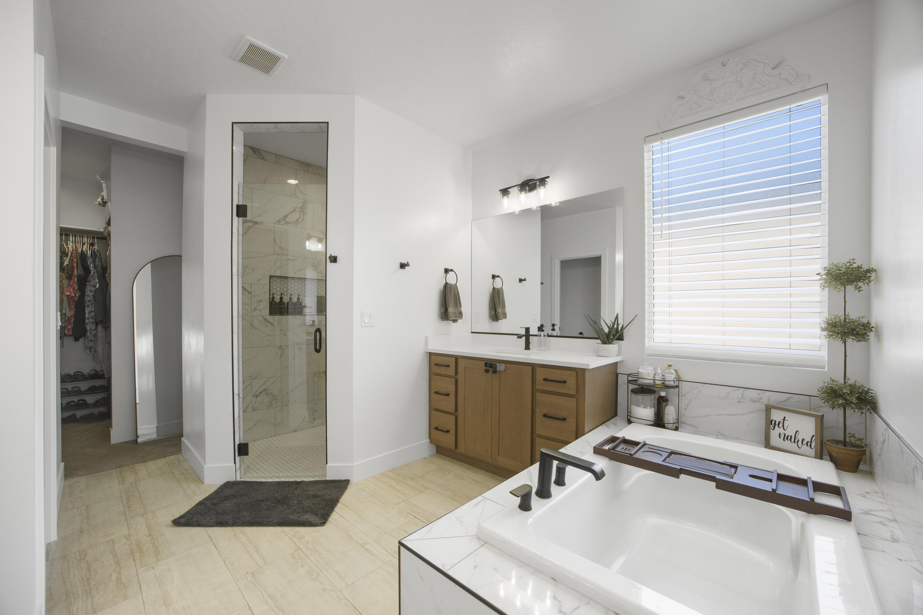 ESTATES AT BURKE SPRINGS - Residential