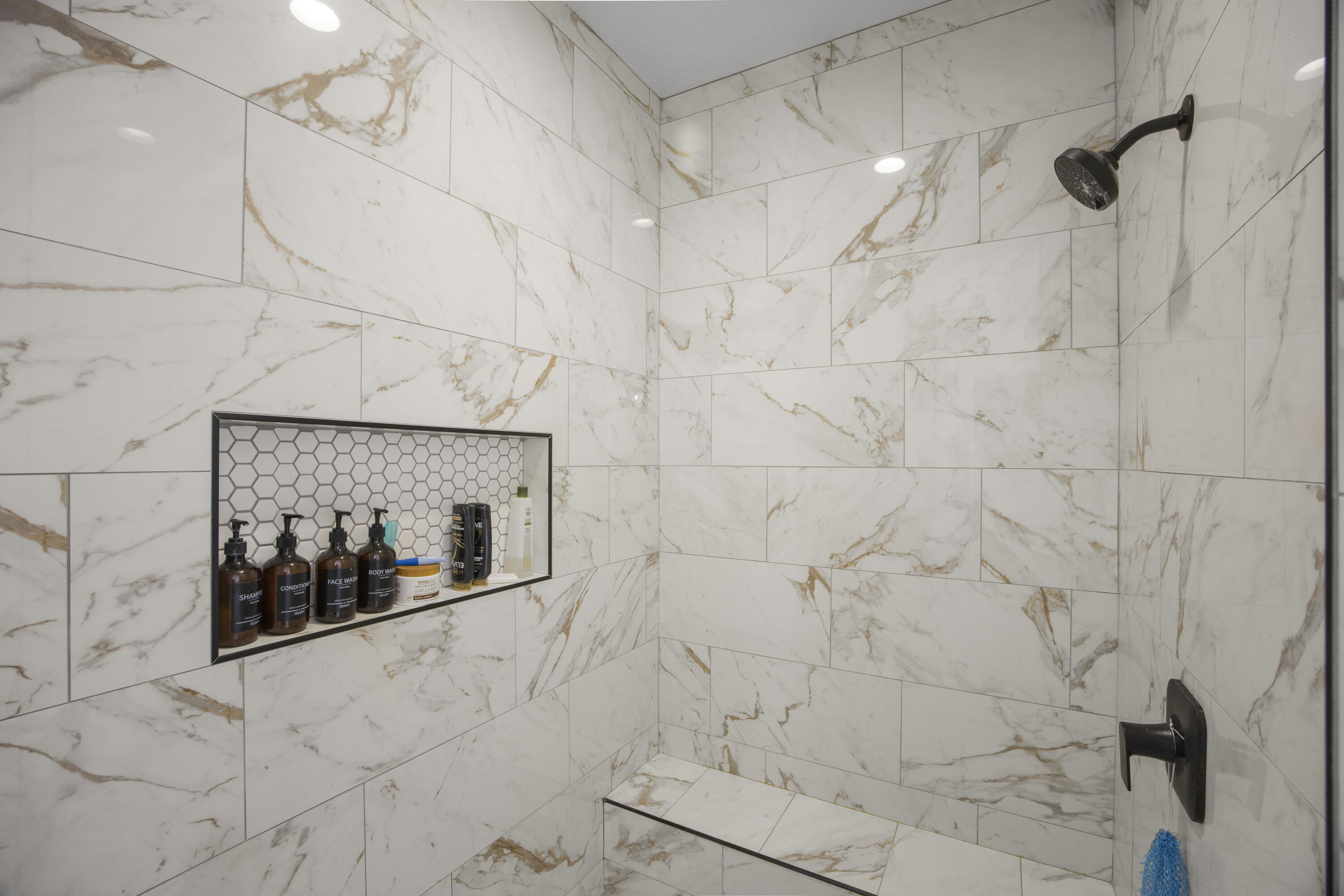ESTATES AT BURKE SPRINGS - Residential