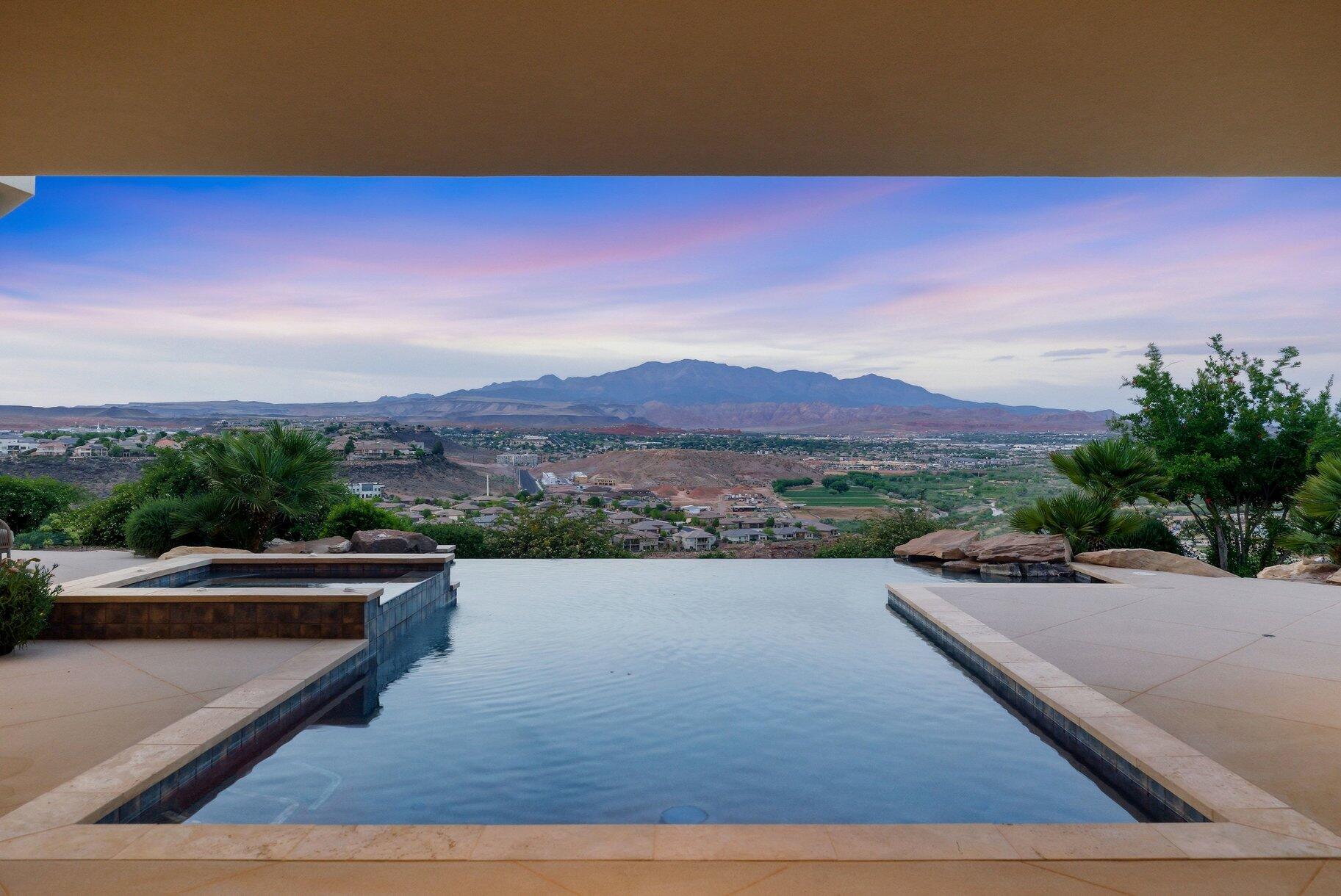 STONE CLIFF - Residential