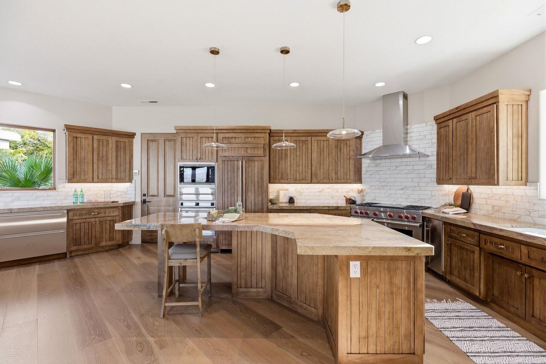 STONE CLIFF - Residential