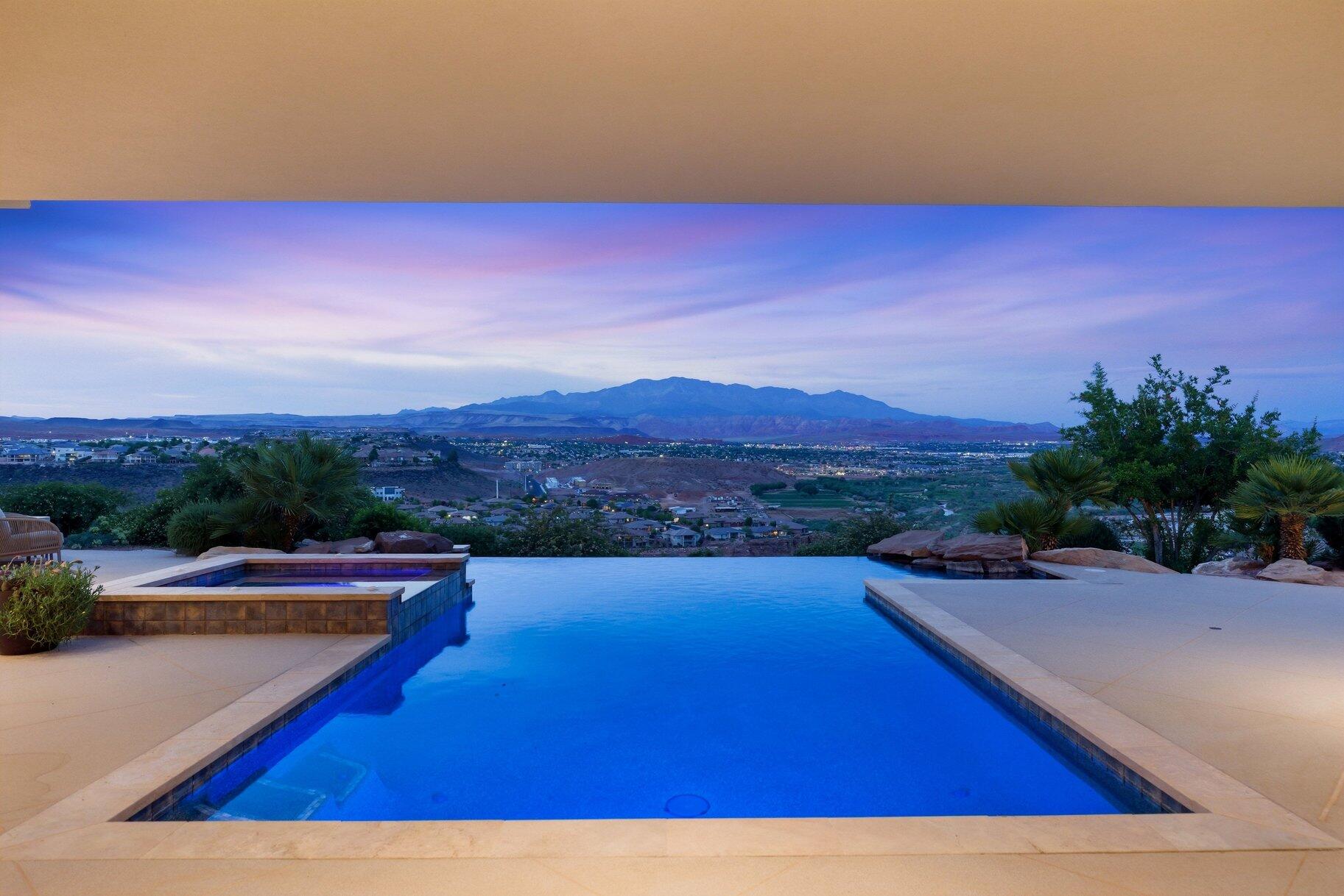 STONE CLIFF - Residential