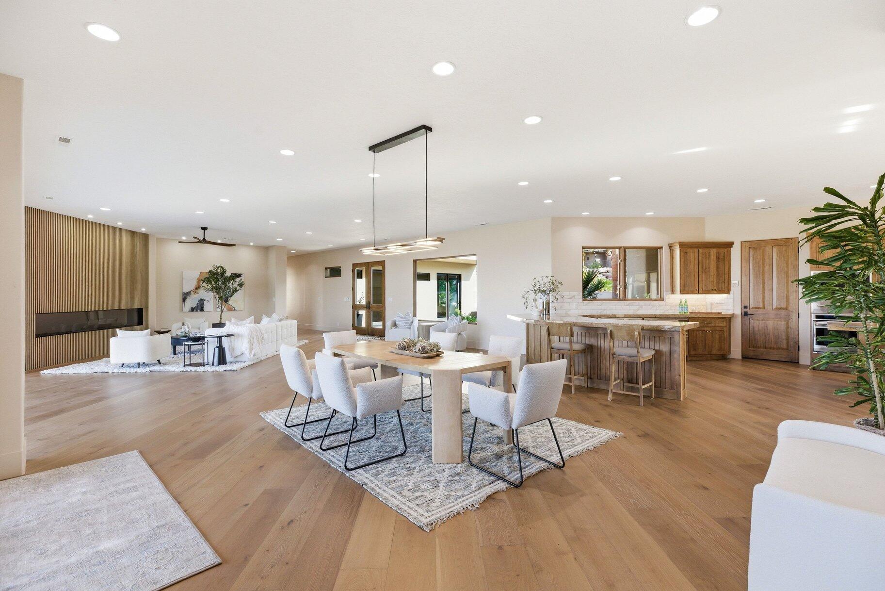 STONE CLIFF - Residential