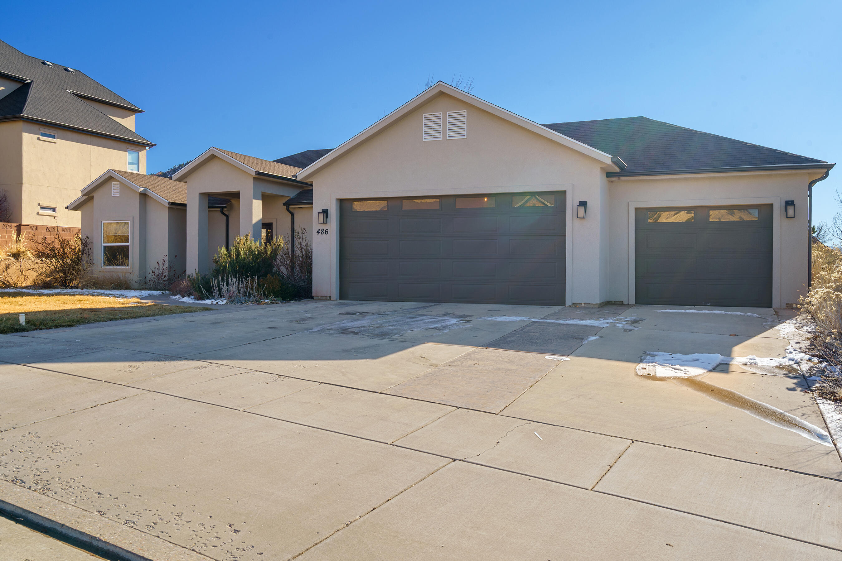 CANYON RIDGE - Residential