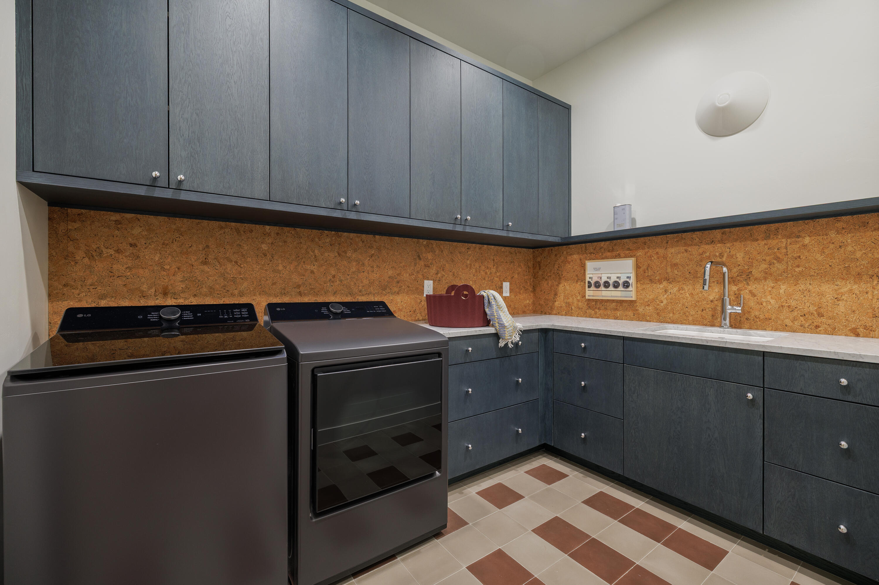 ESTATES AT SAND HOLLOW - Residential