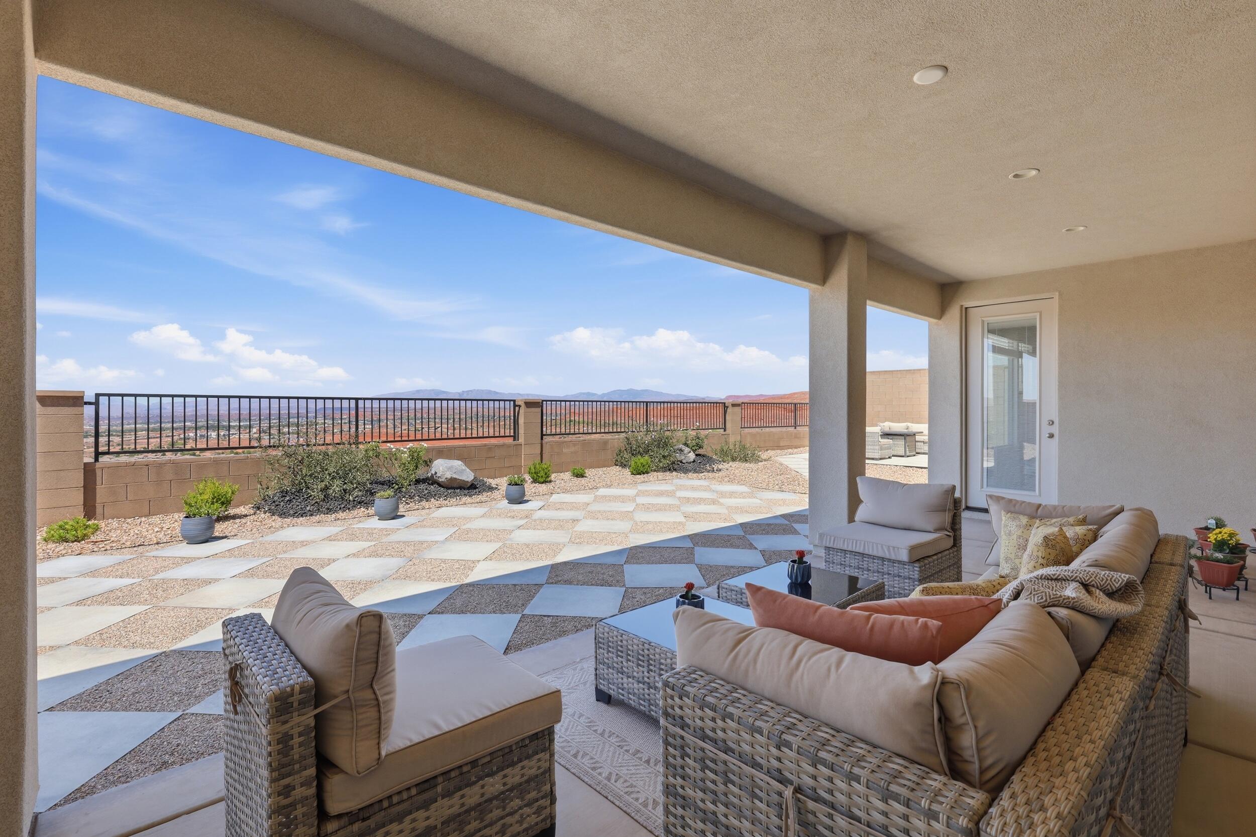 SOLIS AT CORAL CANYON - Residential