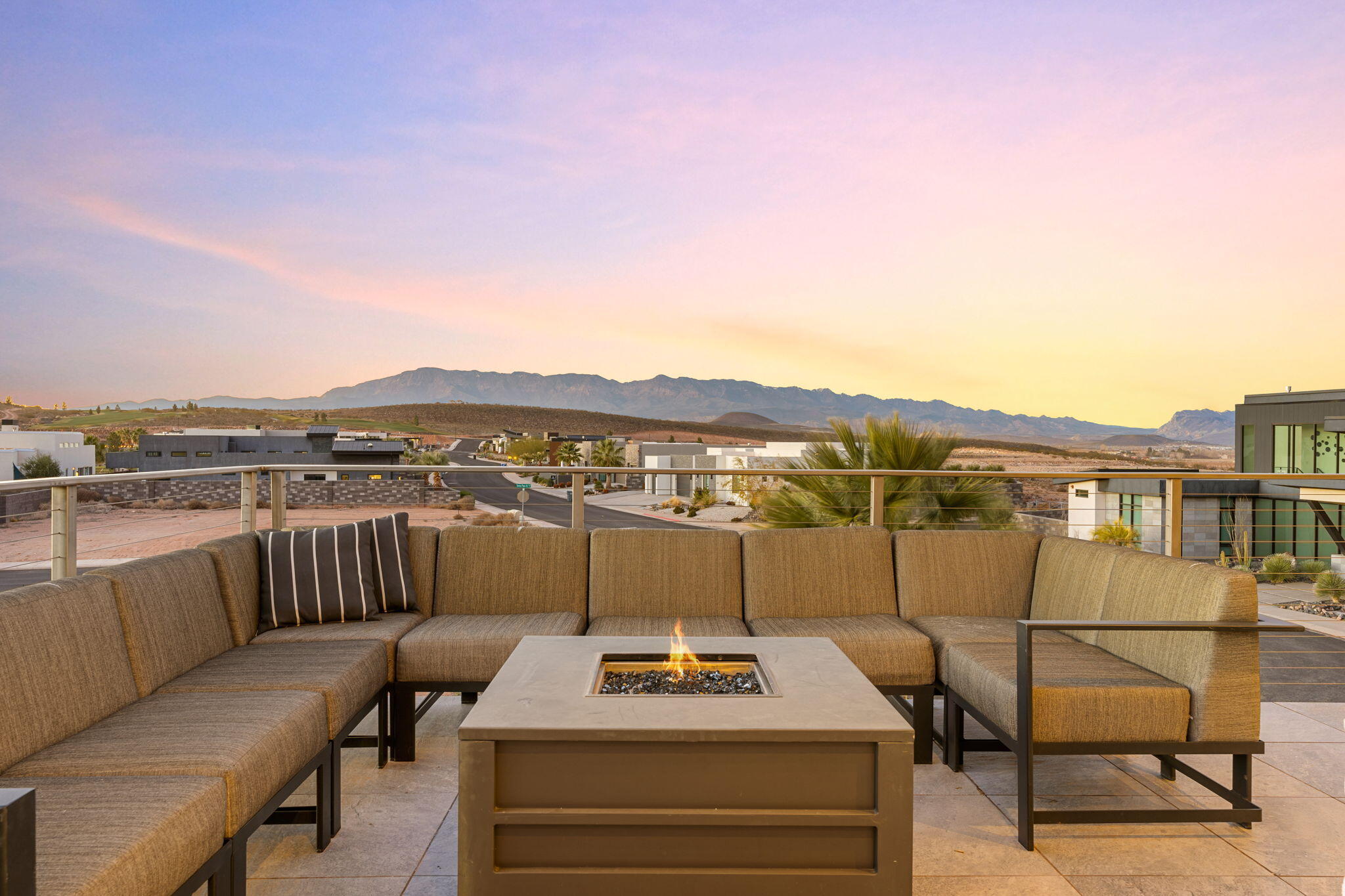CLIFF VIEW EST AT COPPER ROCK - Residential
