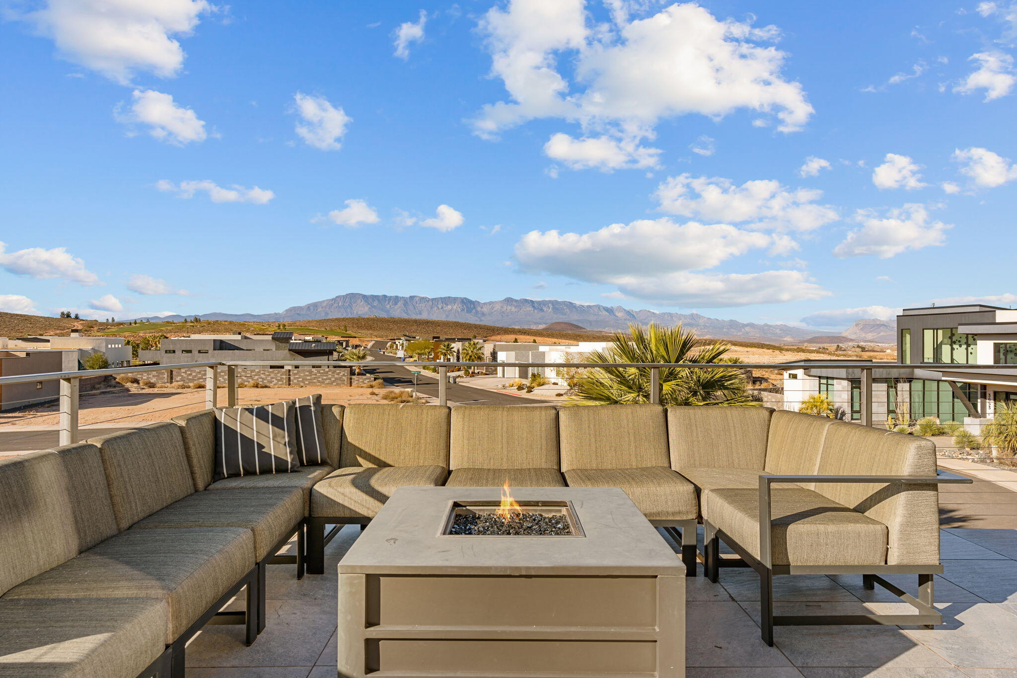 CLIFF VIEW EST AT COPPER ROCK - Residential