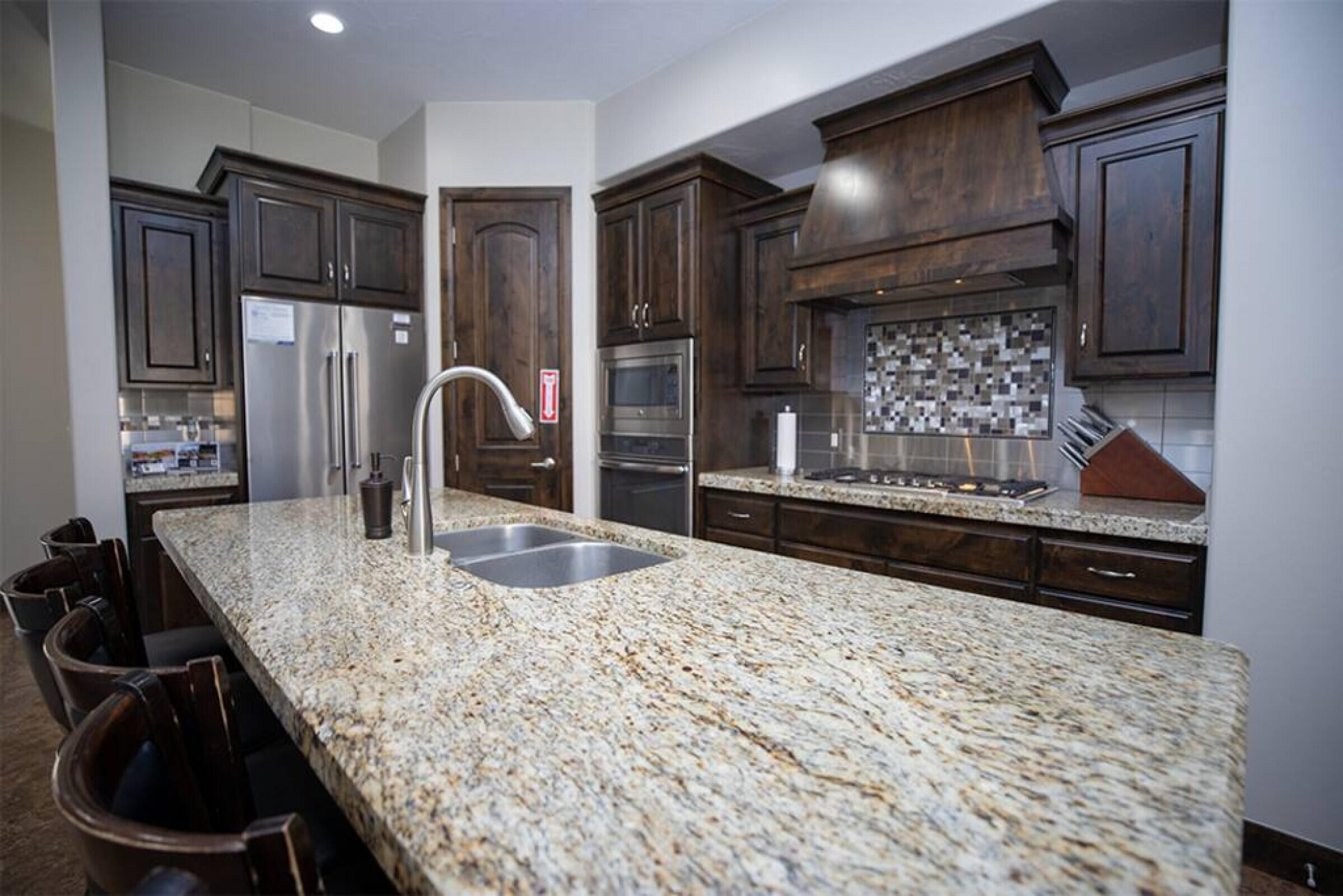 CORAL RIDGE TOWNHOMES - Residential