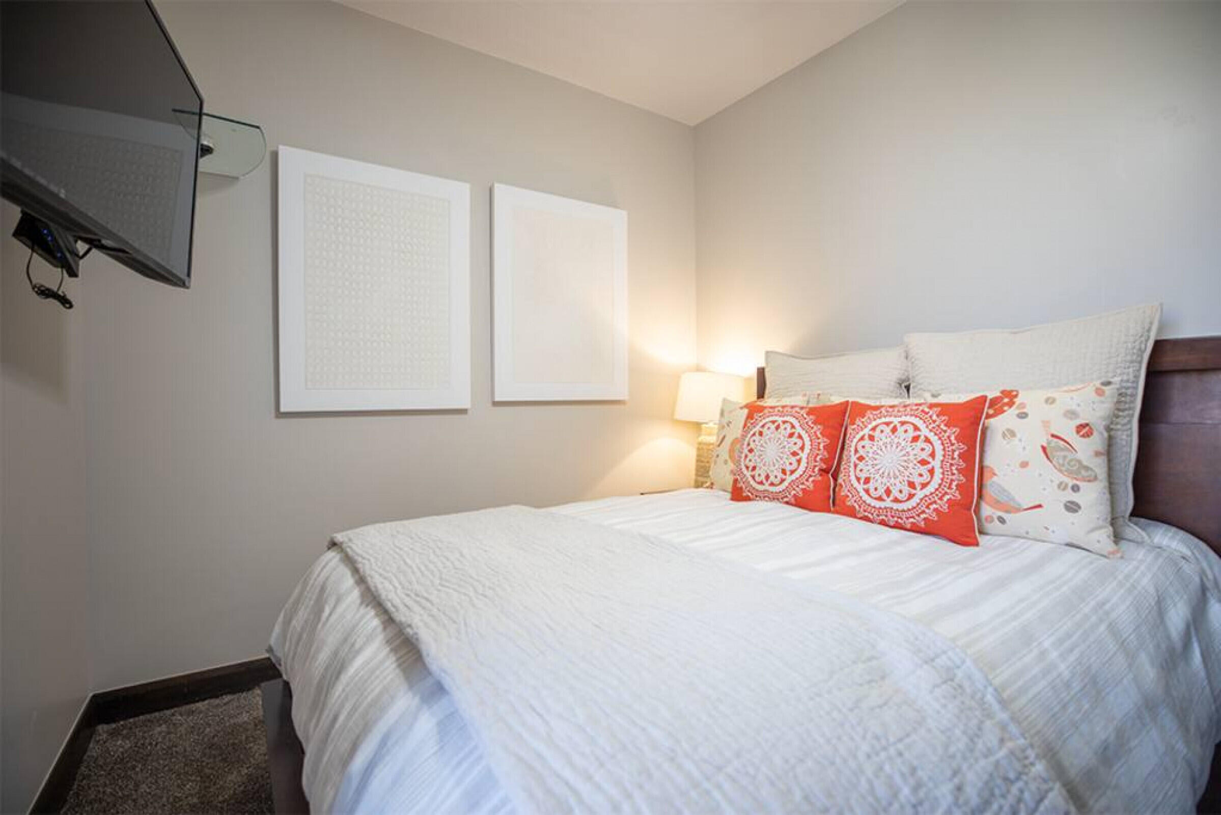 CORAL RIDGE TOWNHOMES - Residential