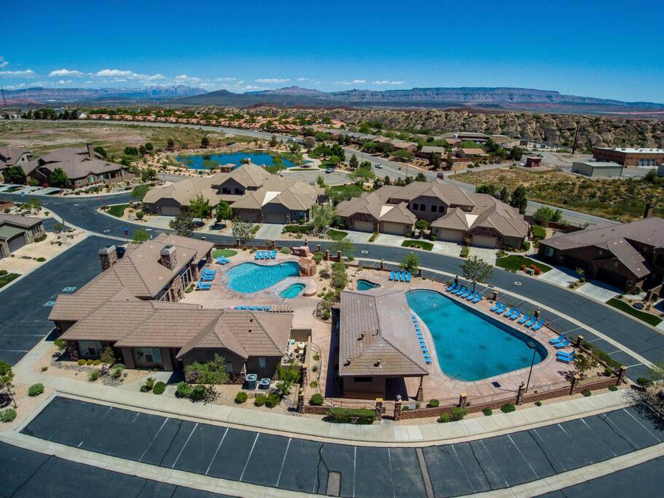 CORAL RIDGE TOWNHOMES - Residential