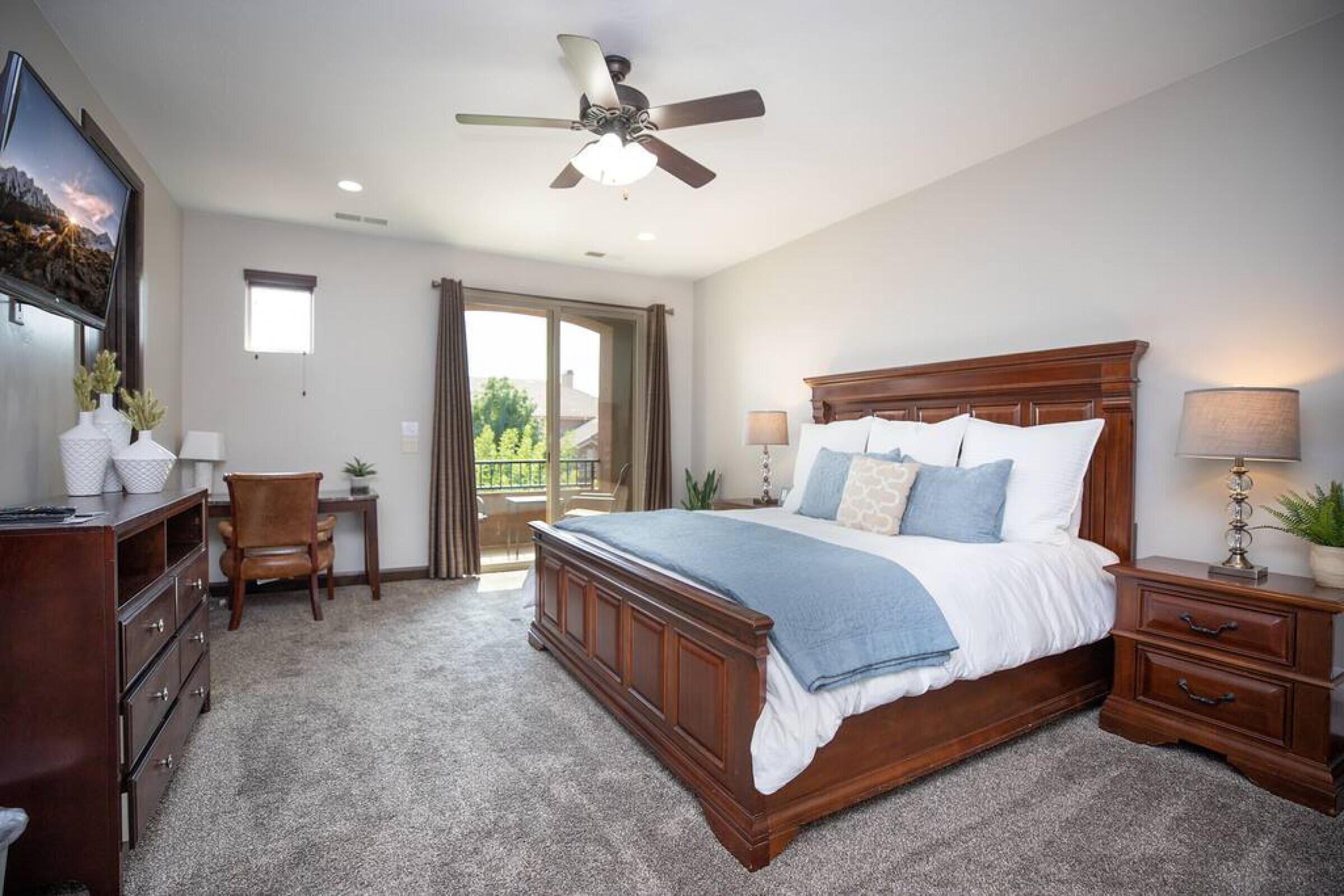 CORAL RIDGE TOWNHOMES - Residential