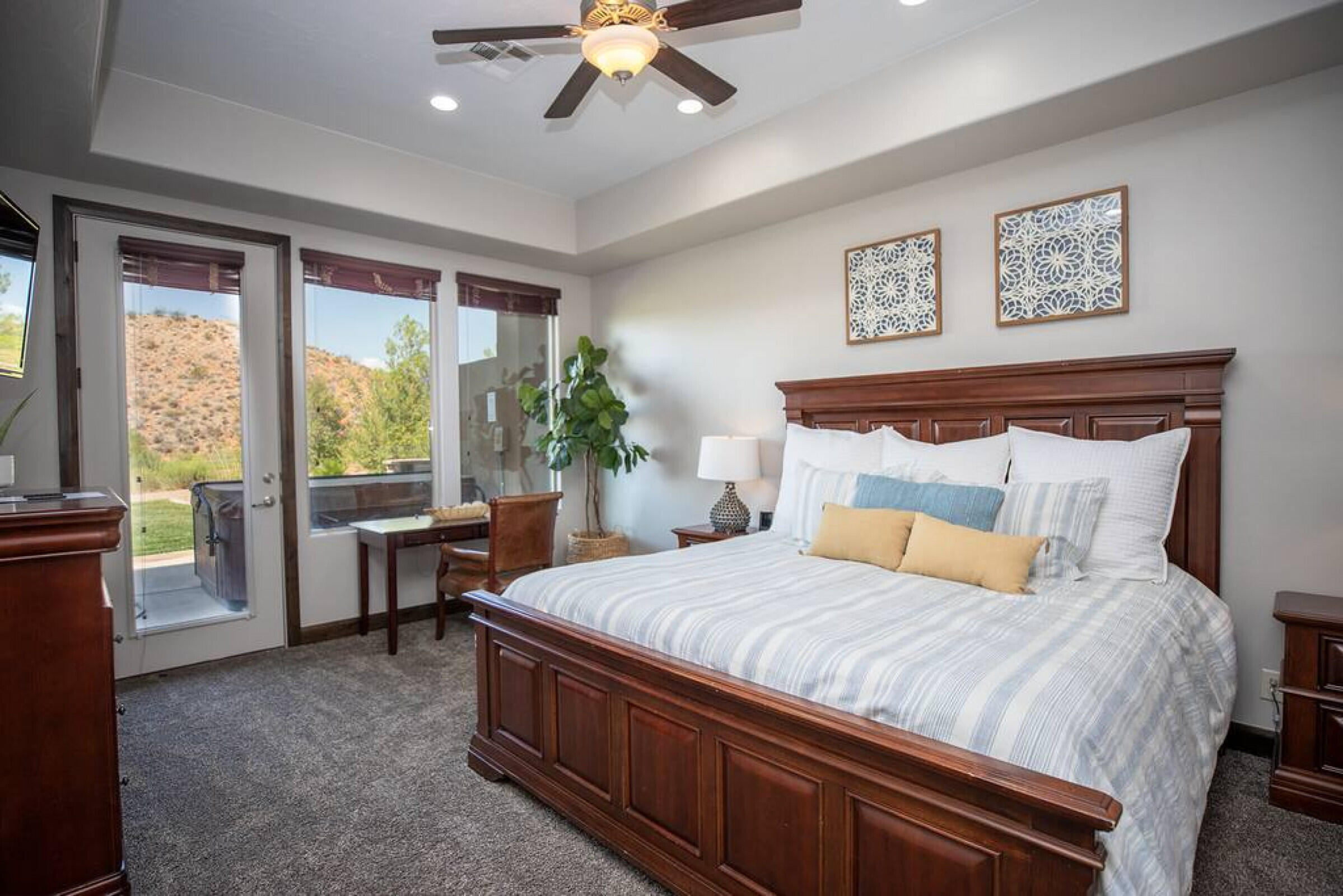 CORAL RIDGE TOWNHOMES - Residential