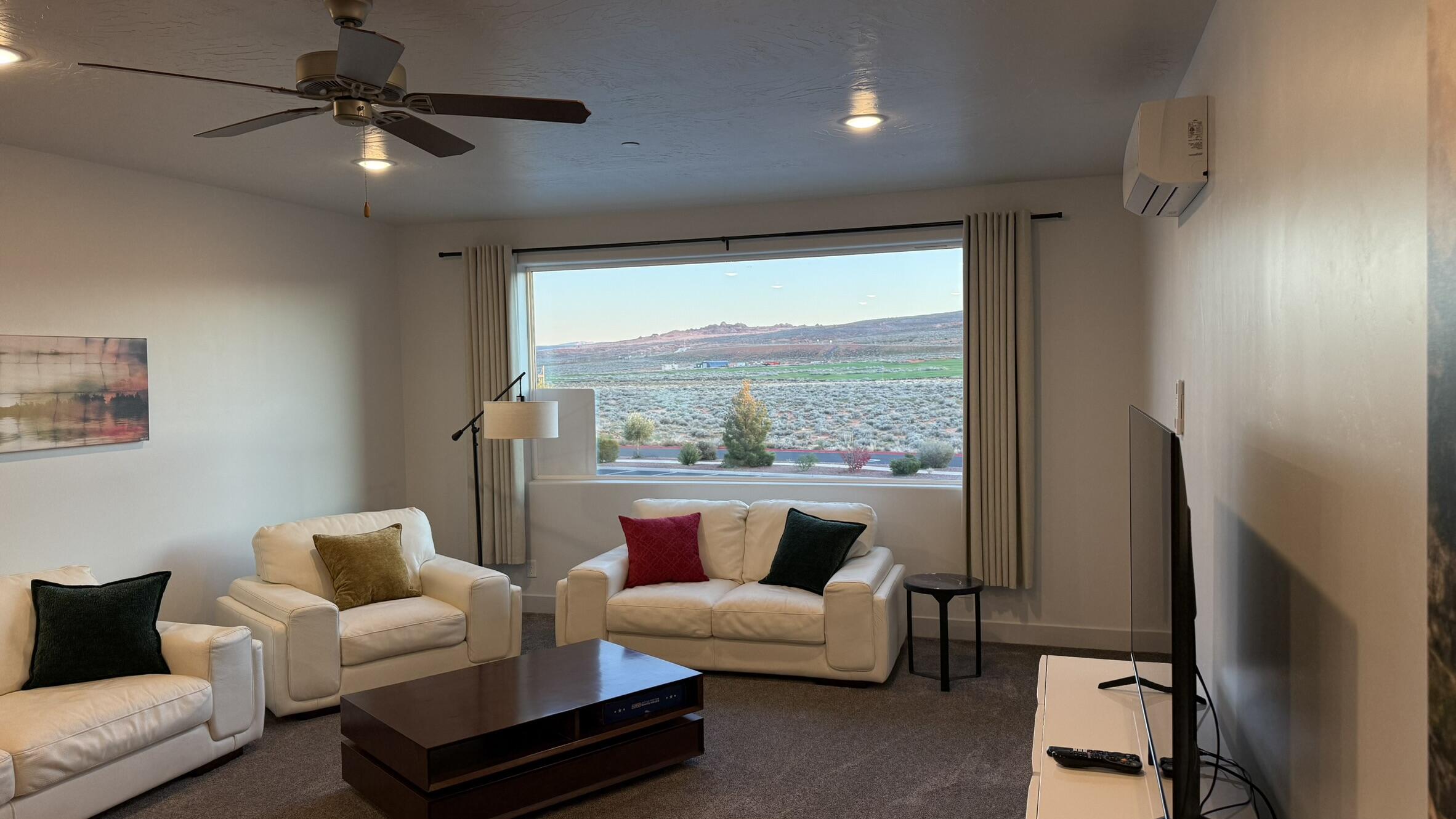 VILLAS AT SAND HOLLOW - Residential
