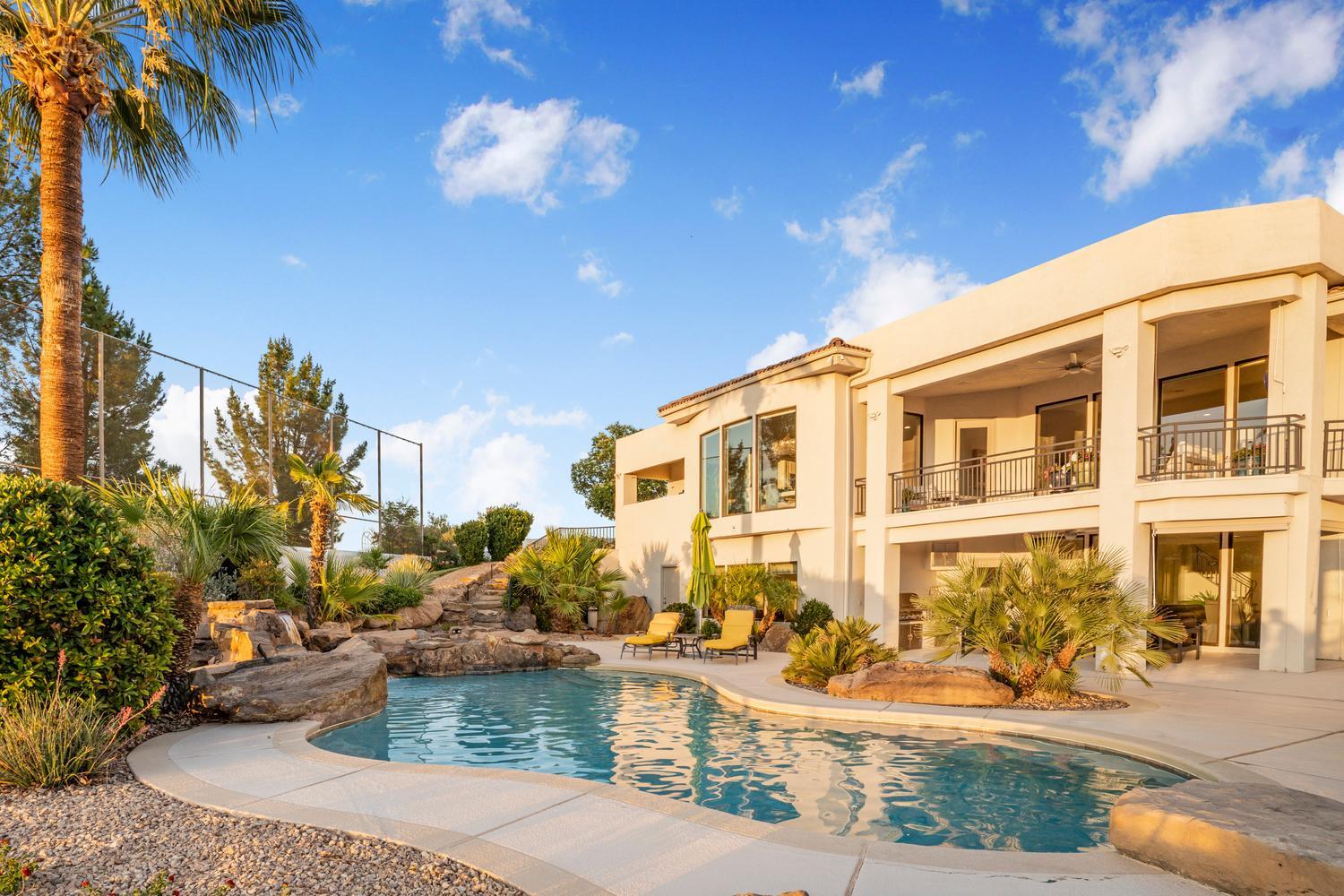 SOUTHGATE HILLS - Residential
