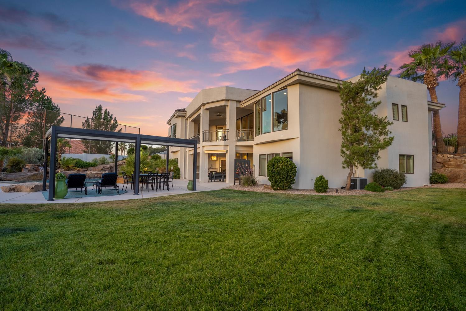 SOUTHGATE HILLS - Residential