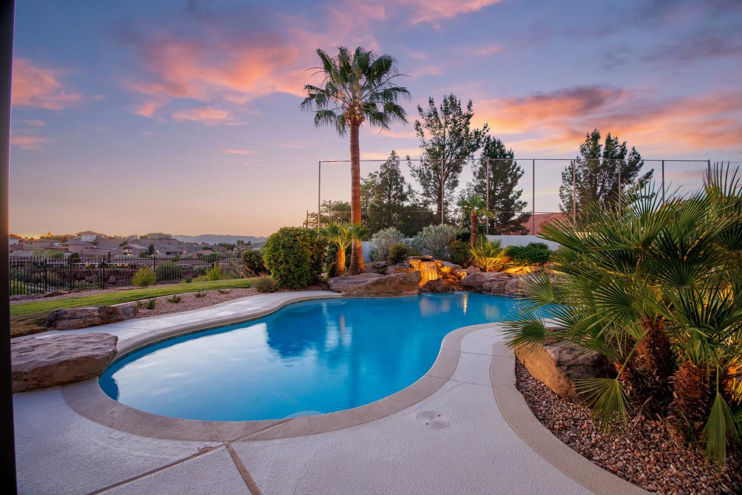 SOUTHGATE HILLS - Residential